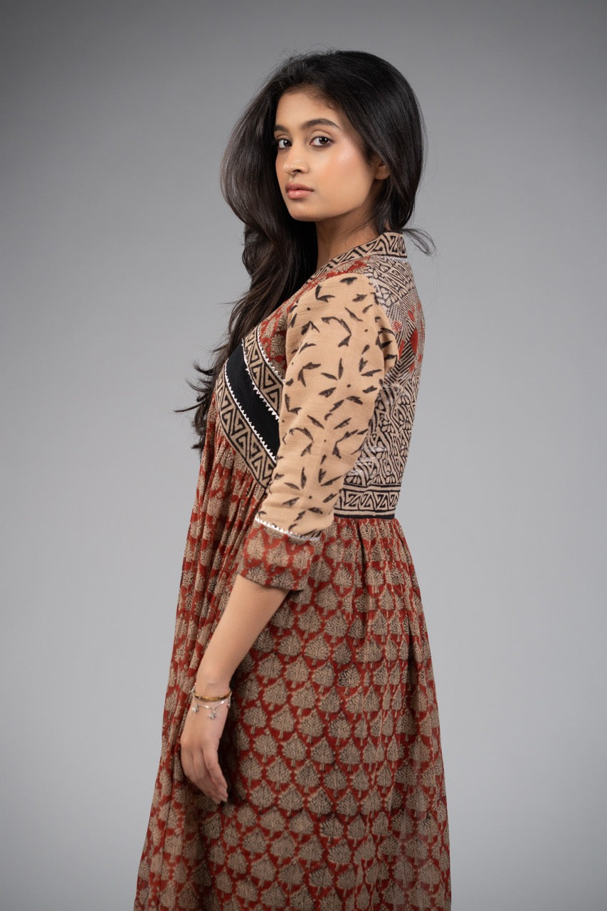 Ina Rubaab – Linen Kurti Sukoon Summer Edition