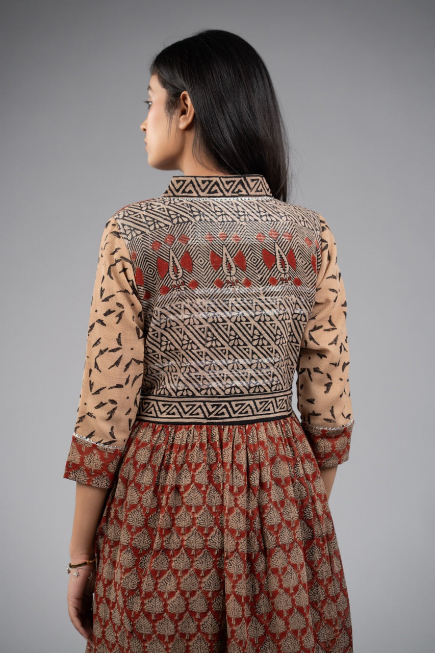 Ina Rubaab – Linen Kurti Sukoon Summer Edition