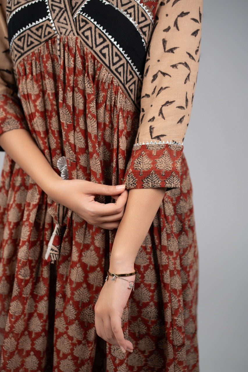 Ina Rubaab – Linen Kurti Sukoon Summer Edition