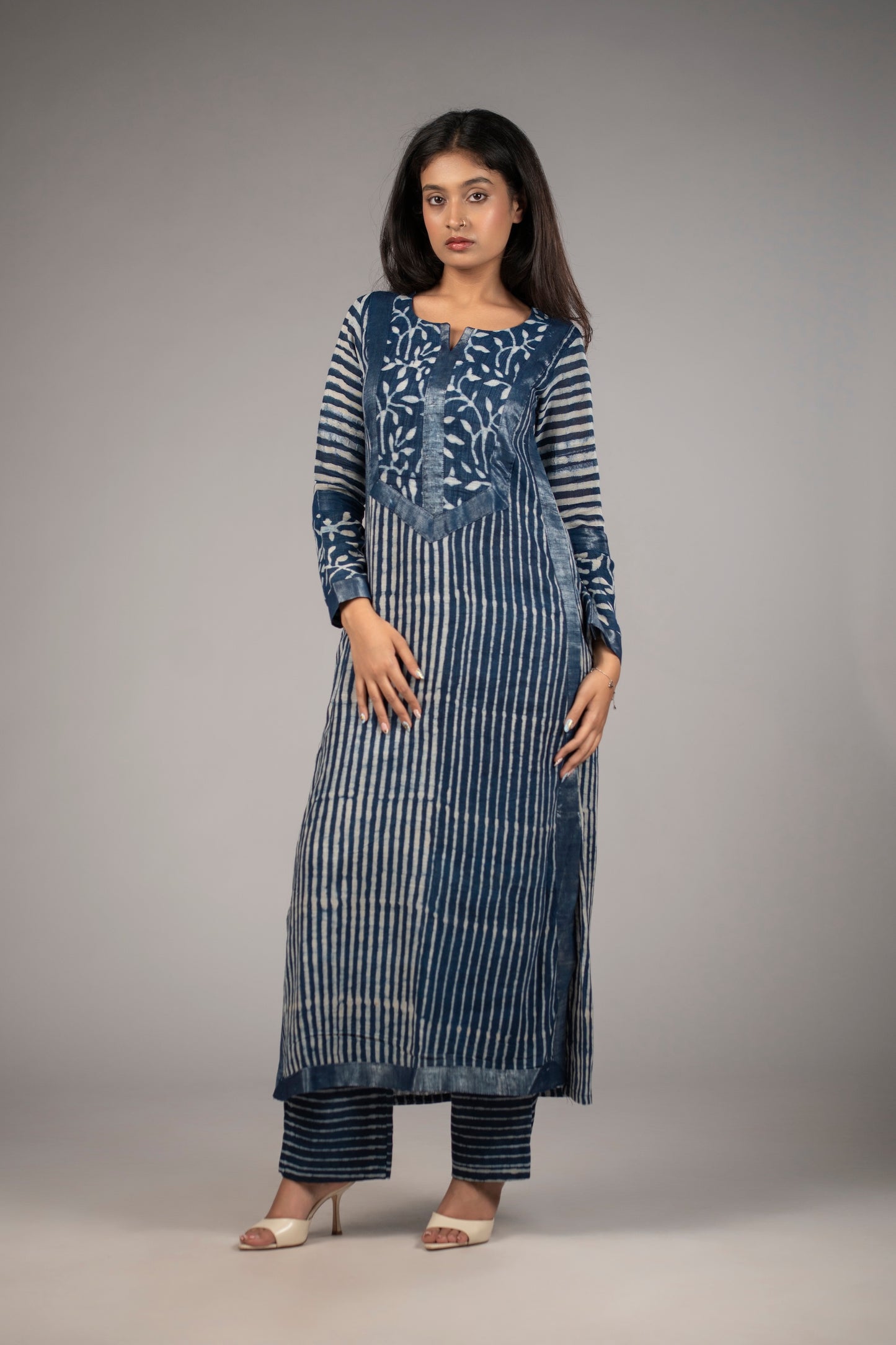 Mehrunisa Indigo Block Print Linen Kurta Set