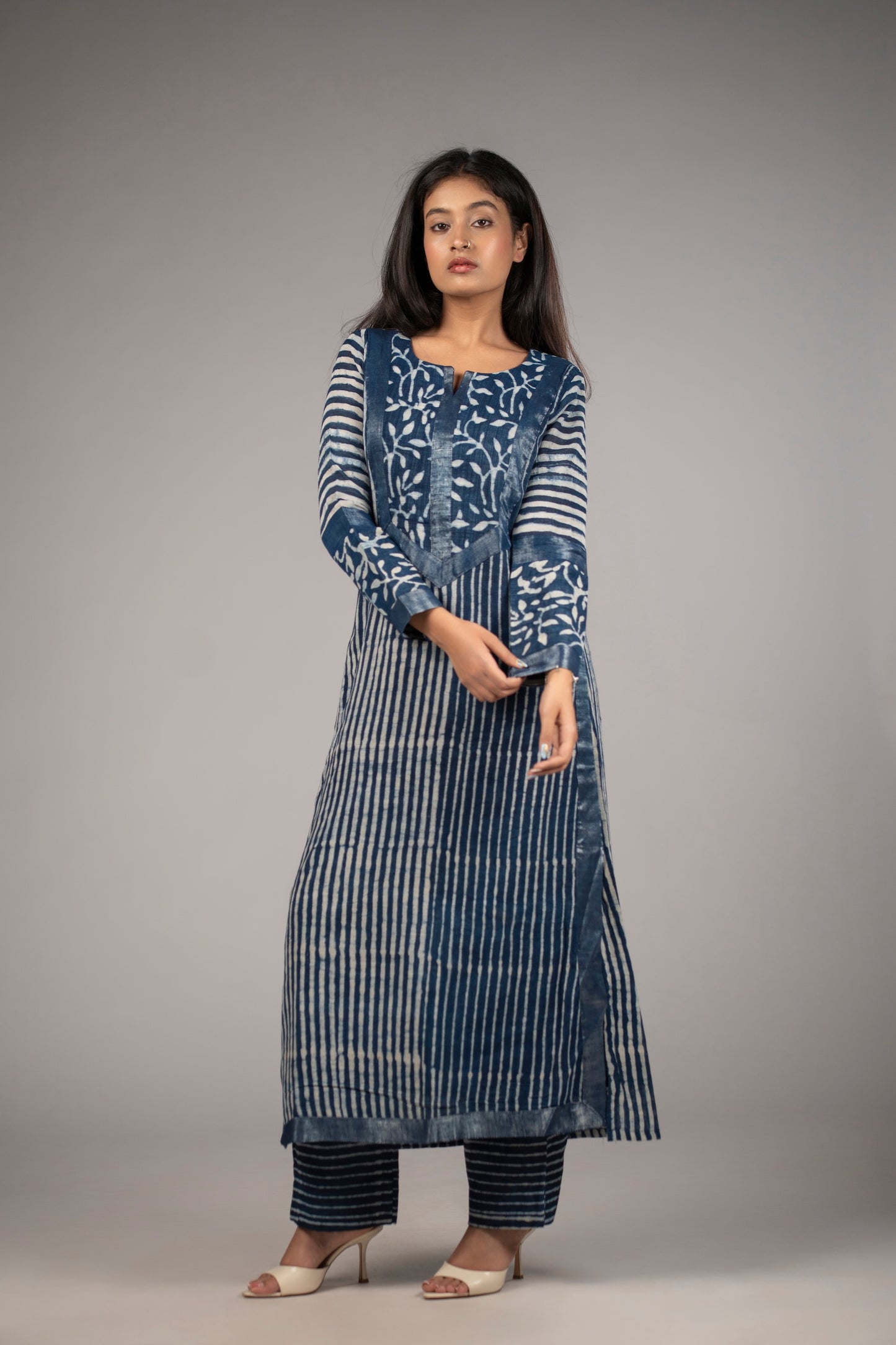 Mehrunisa Indigo Block Print Linen Kurta Set