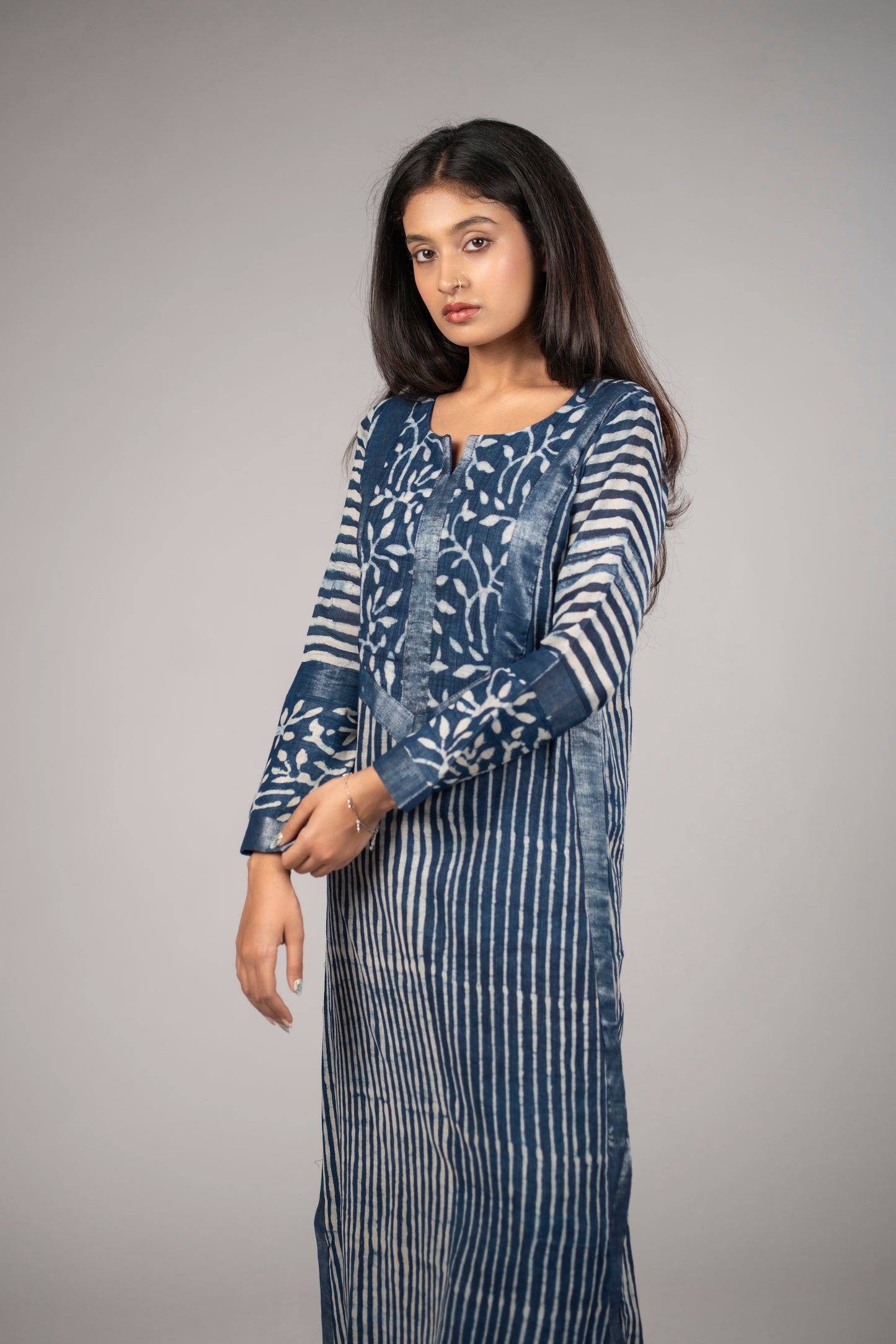 Mehrunisa Indigo Block Print Linen Kurta Set