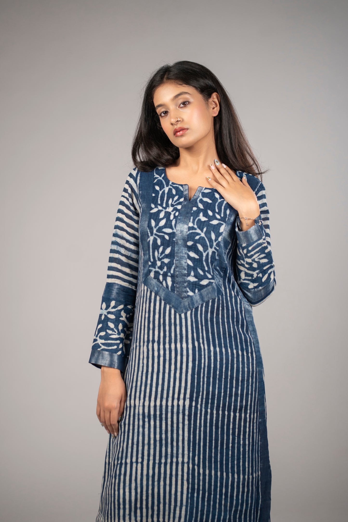 Mehrunisa Indigo Block Print Linen Kurta Set