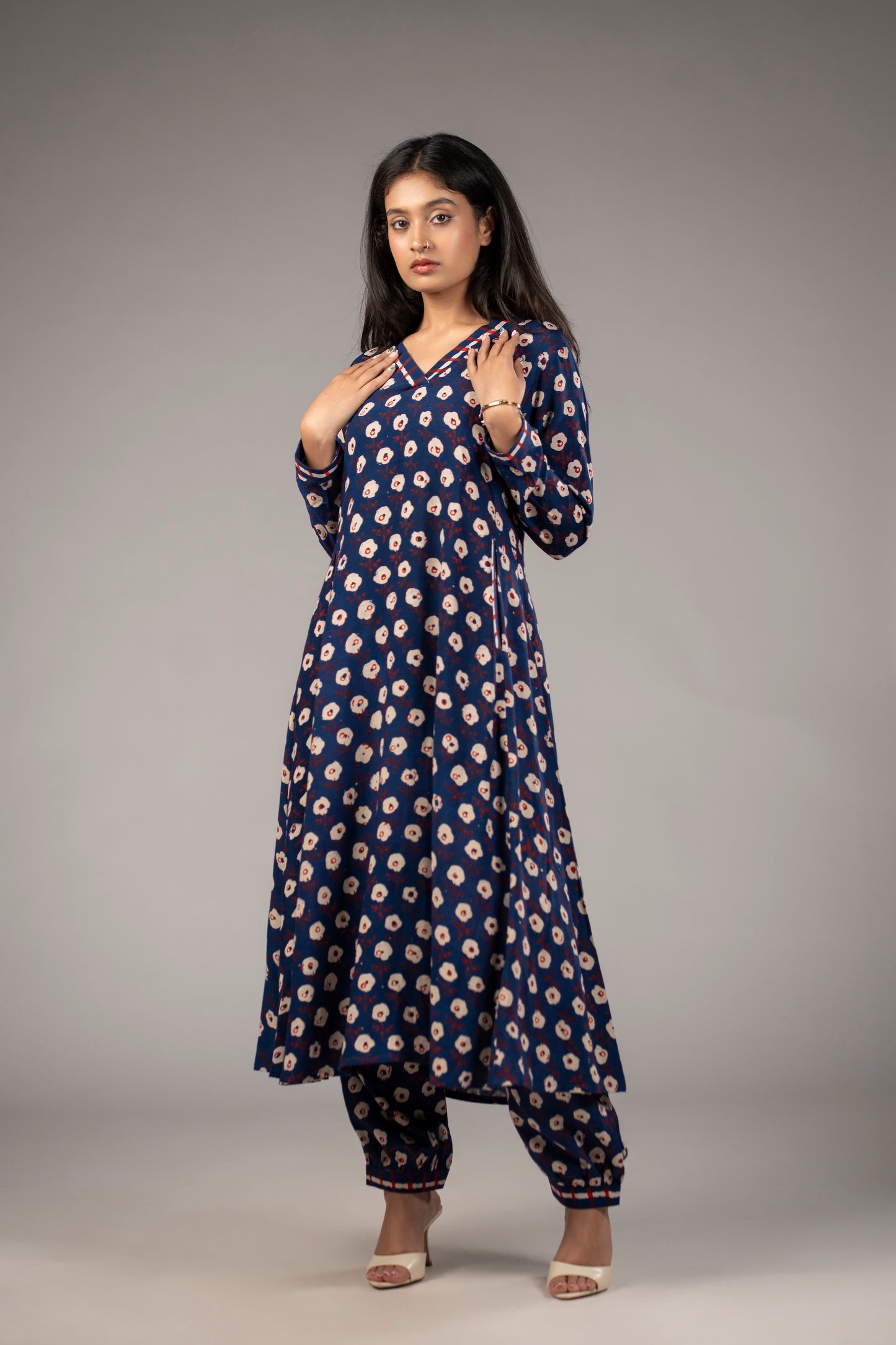 Neel Afsana Set
