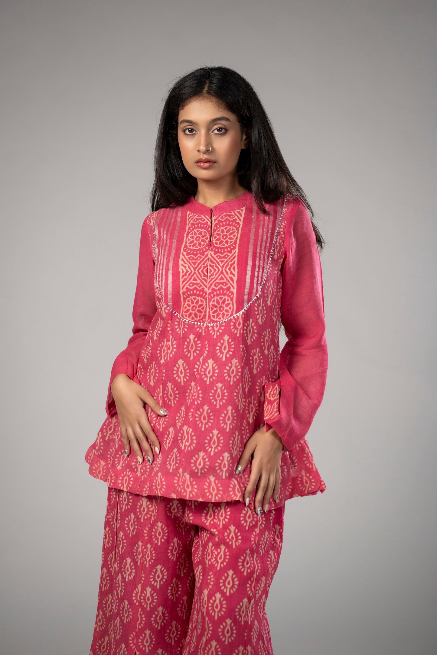 Gulnaar Linen Co-ord Set