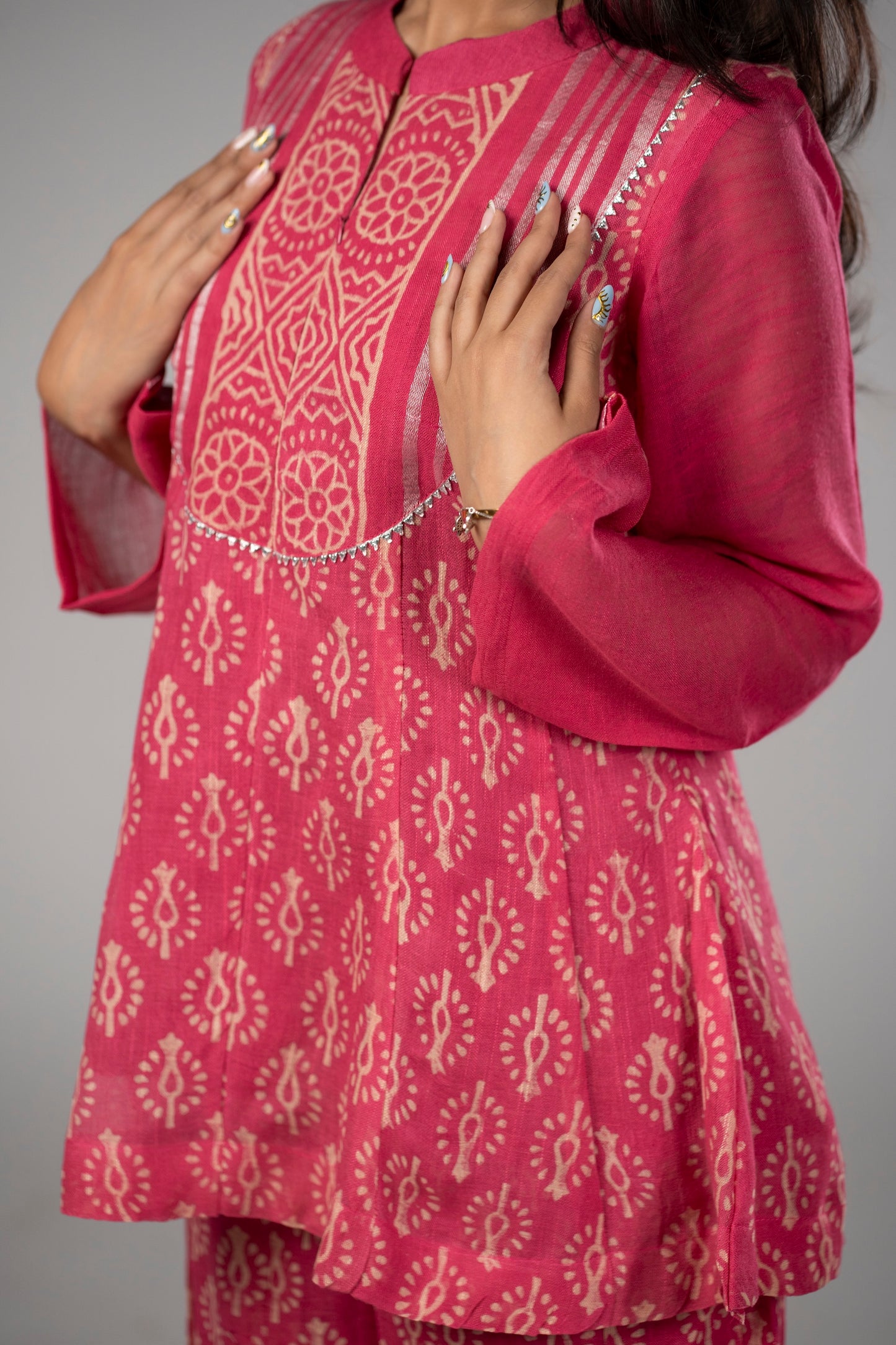Gulnaar Linen Co-ord Set