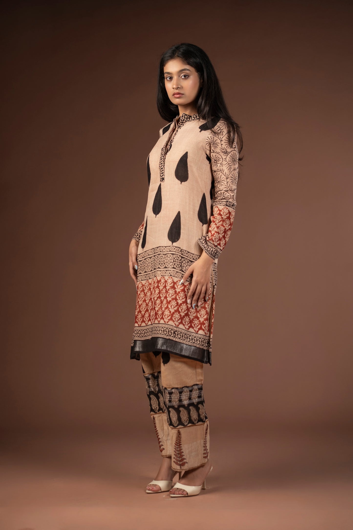 Naqsh Linen Set