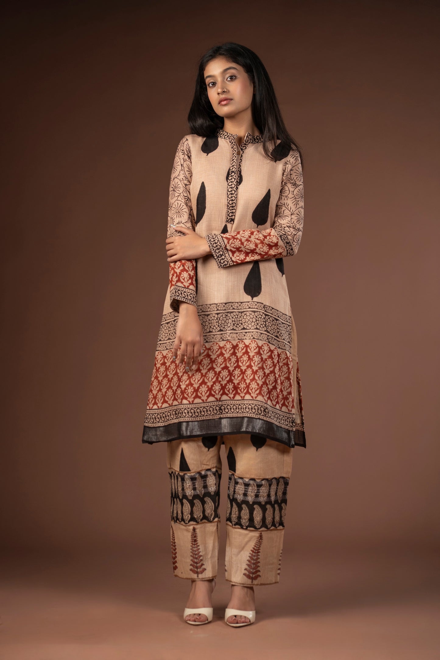 Naqsh Linen Set
