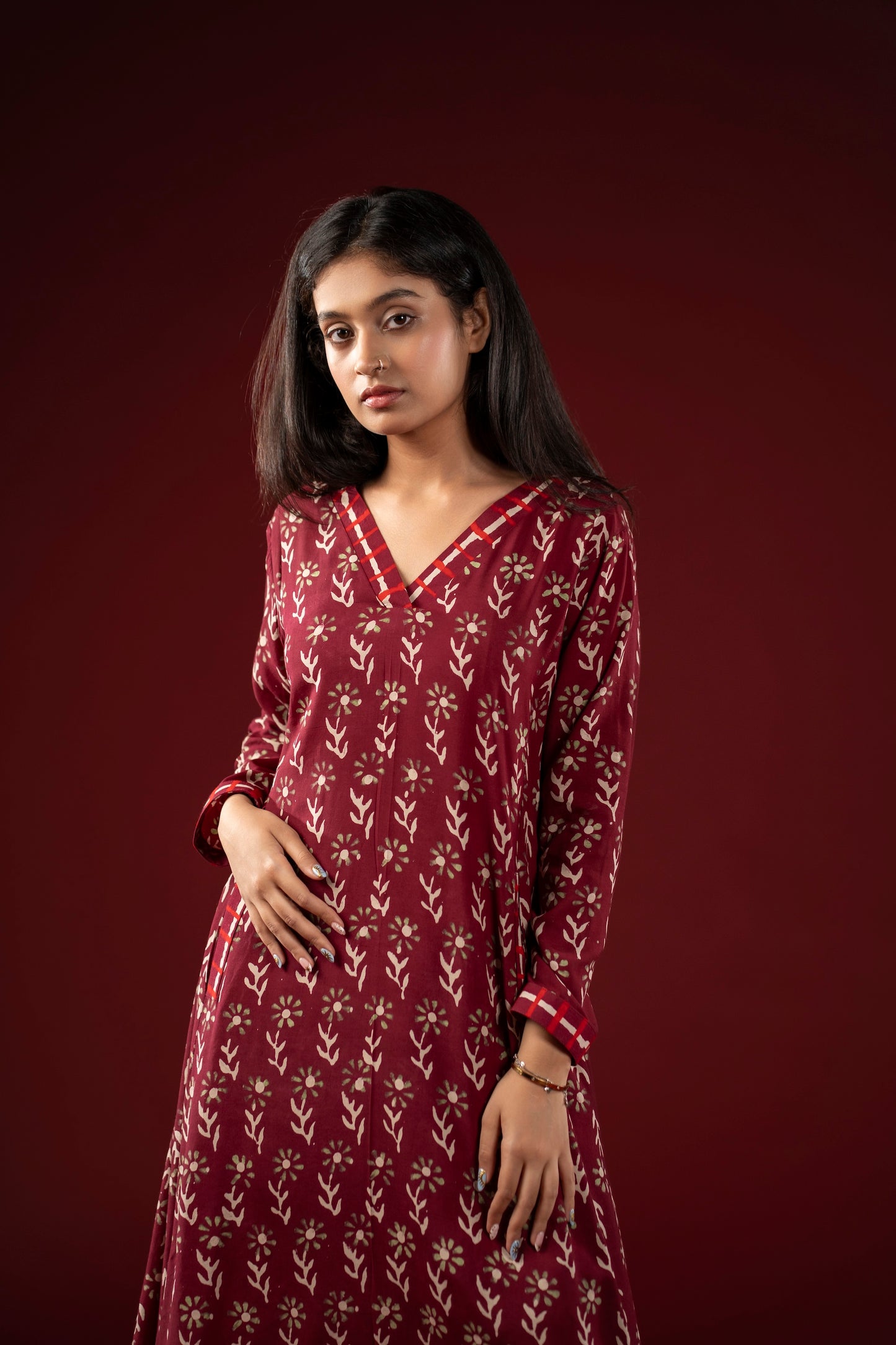 Neel Afsana Set – Wine Edition