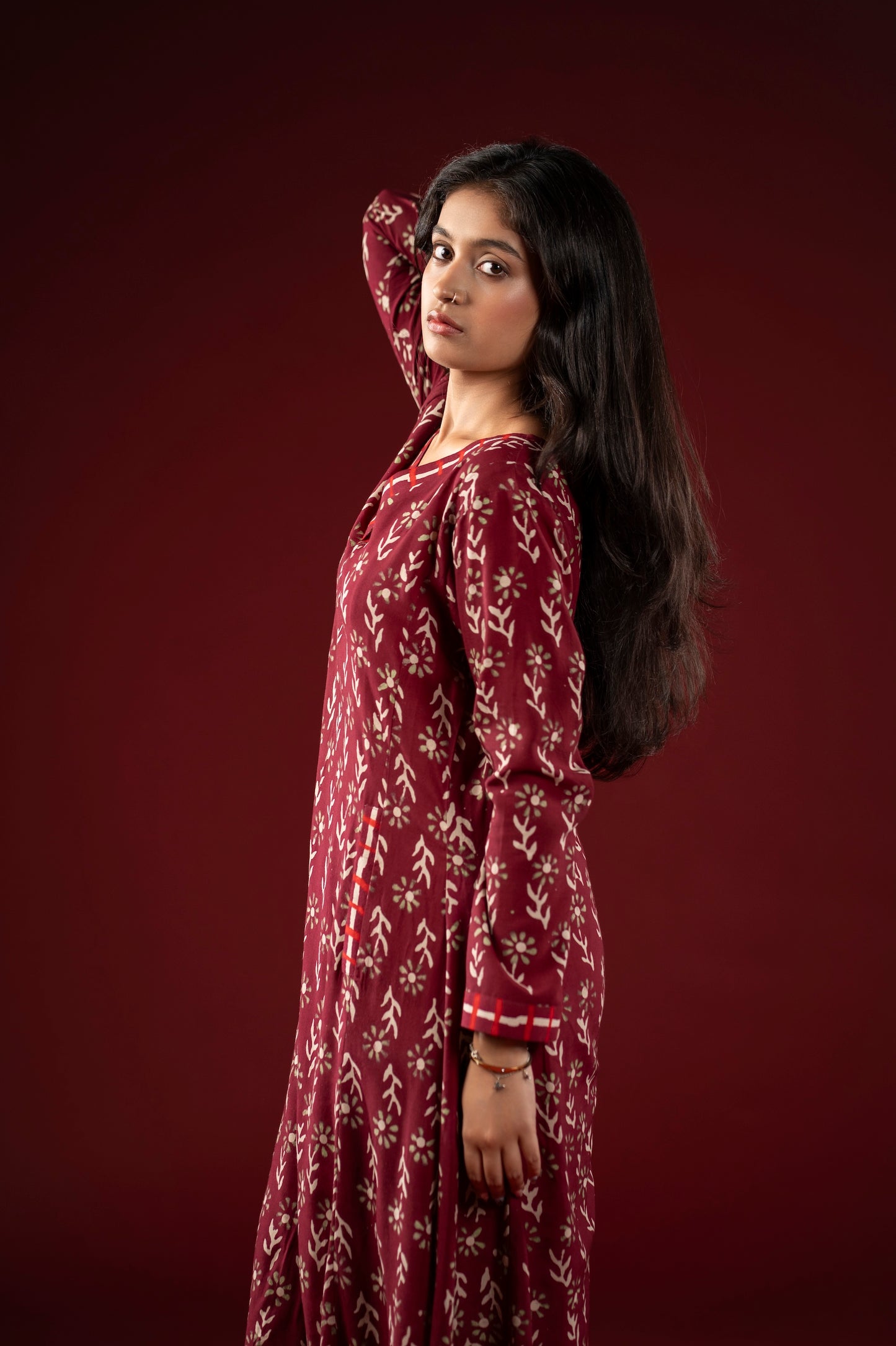 Neel Afsana Set – Wine Edition