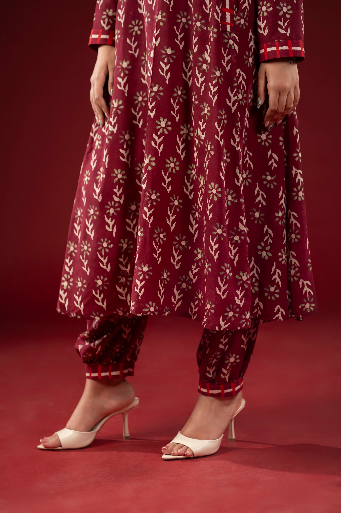 Neel Afsana Set – Wine Edition