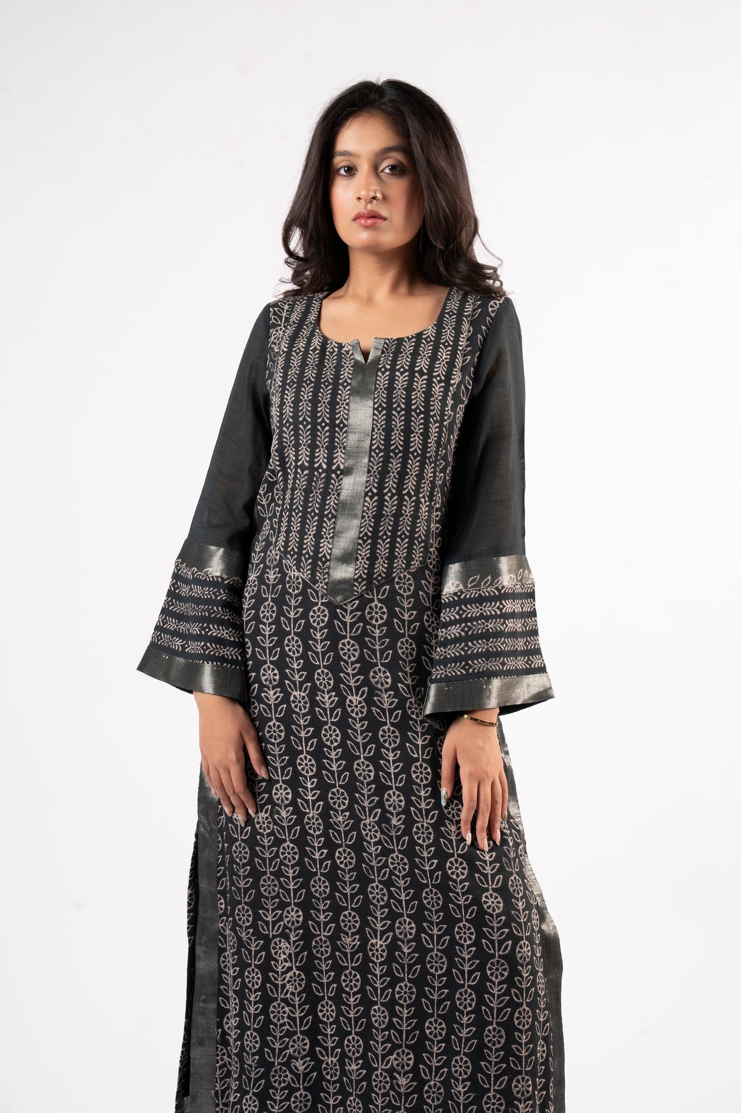 Mehrunnisa Naqsh Set