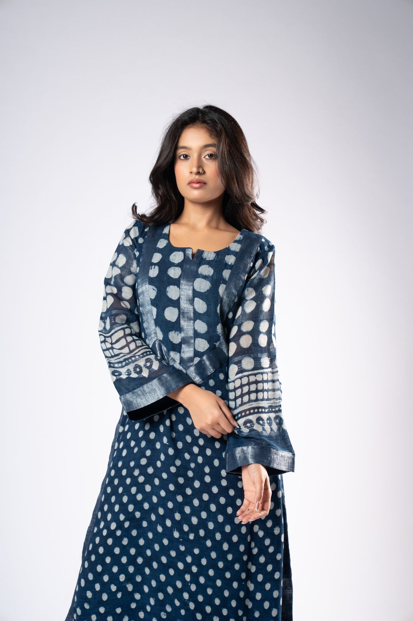 Mehrunnisa Bindu Set