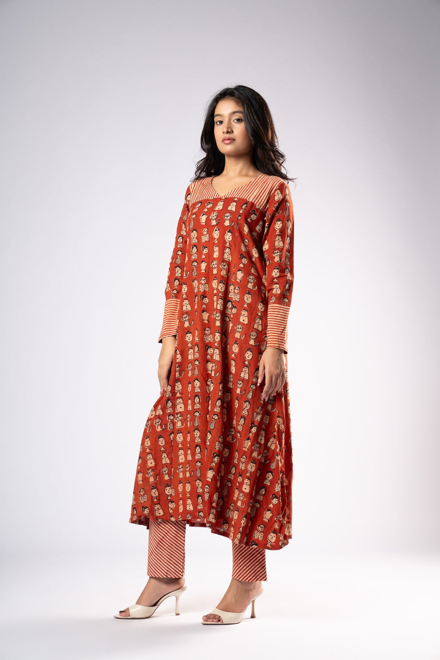 Rang Putli Pant Kurta Set
