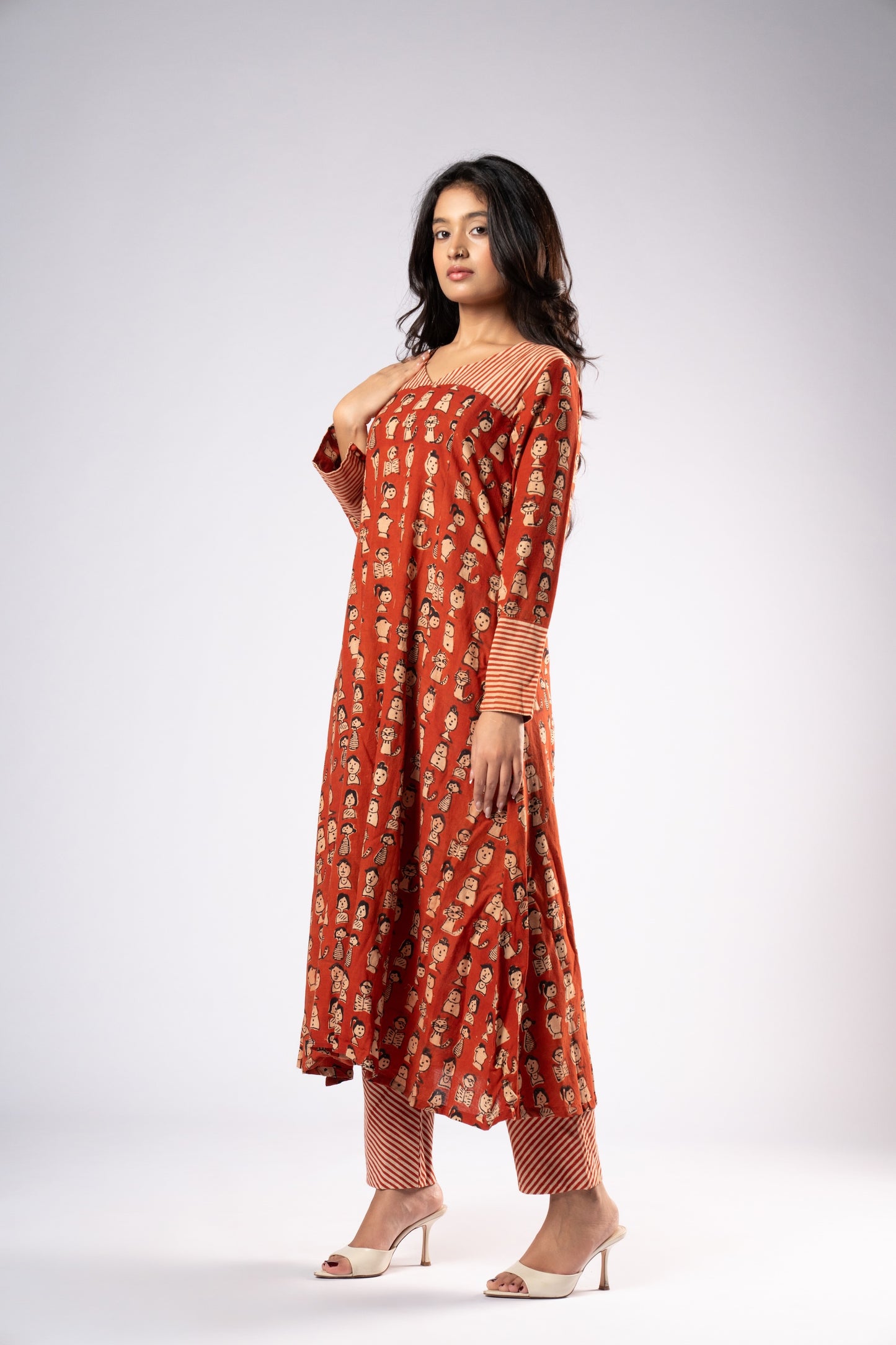 Rang Putli Pant Kurta Set
