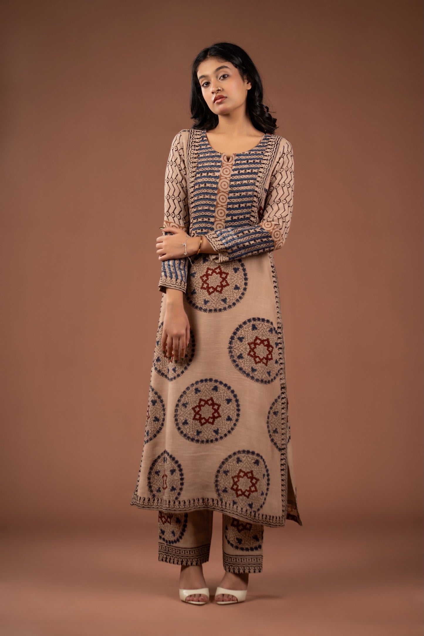 Mehrunnisa Orna Set