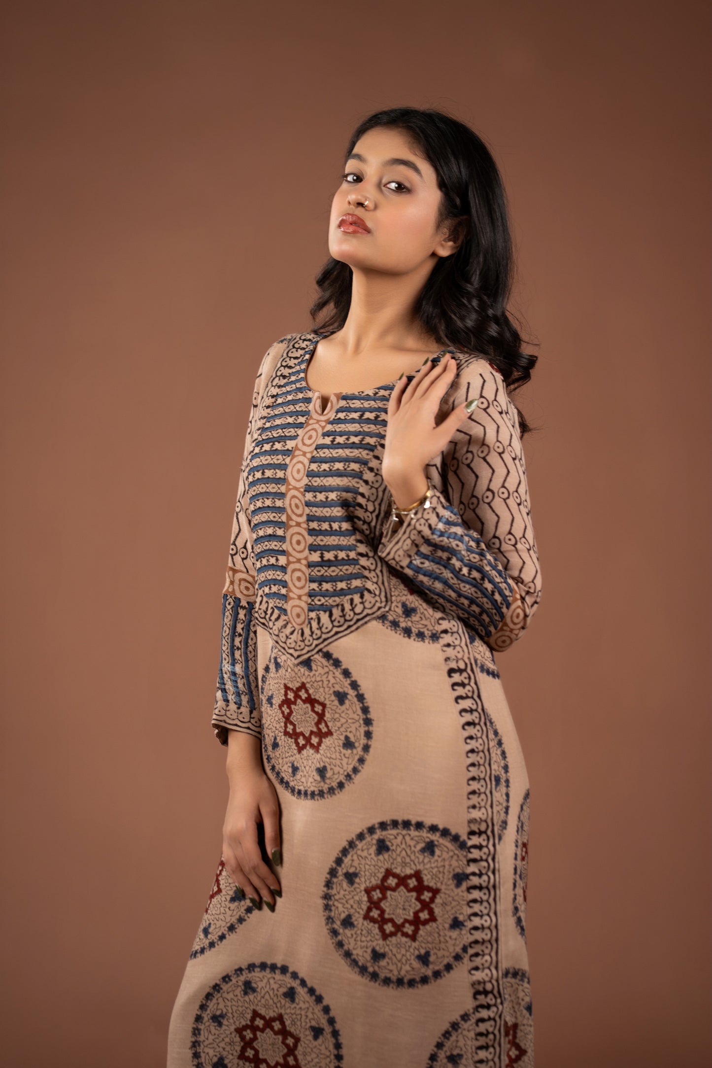 Mehrunnisa Orna Set