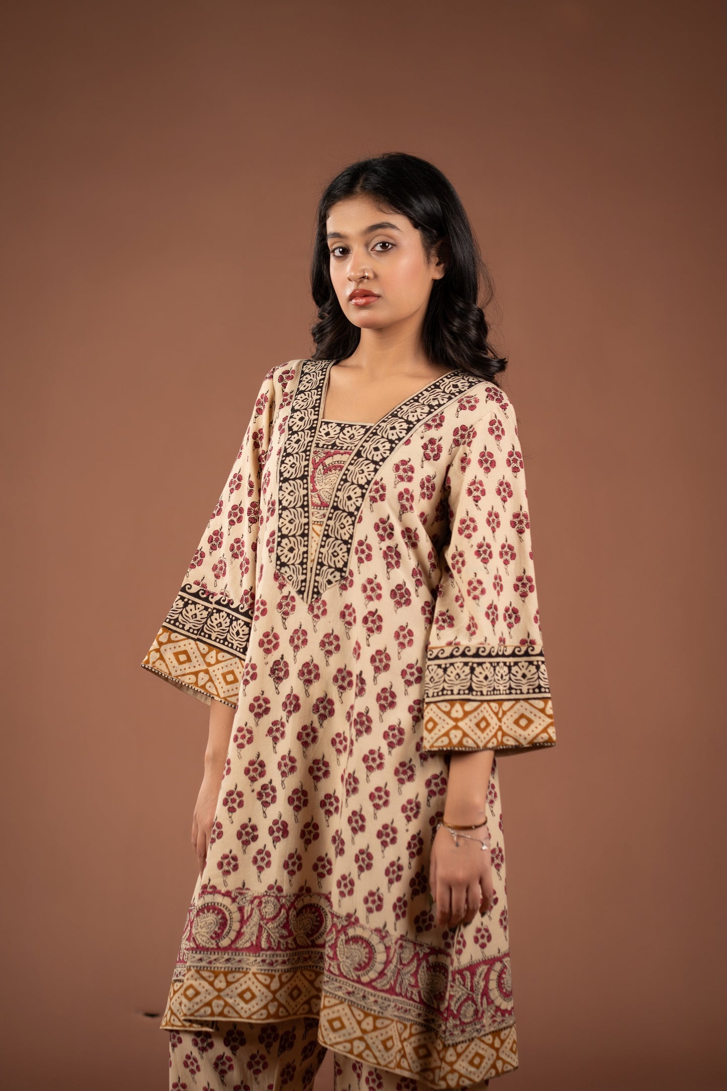 Solira Choga Set - Cotton Roots