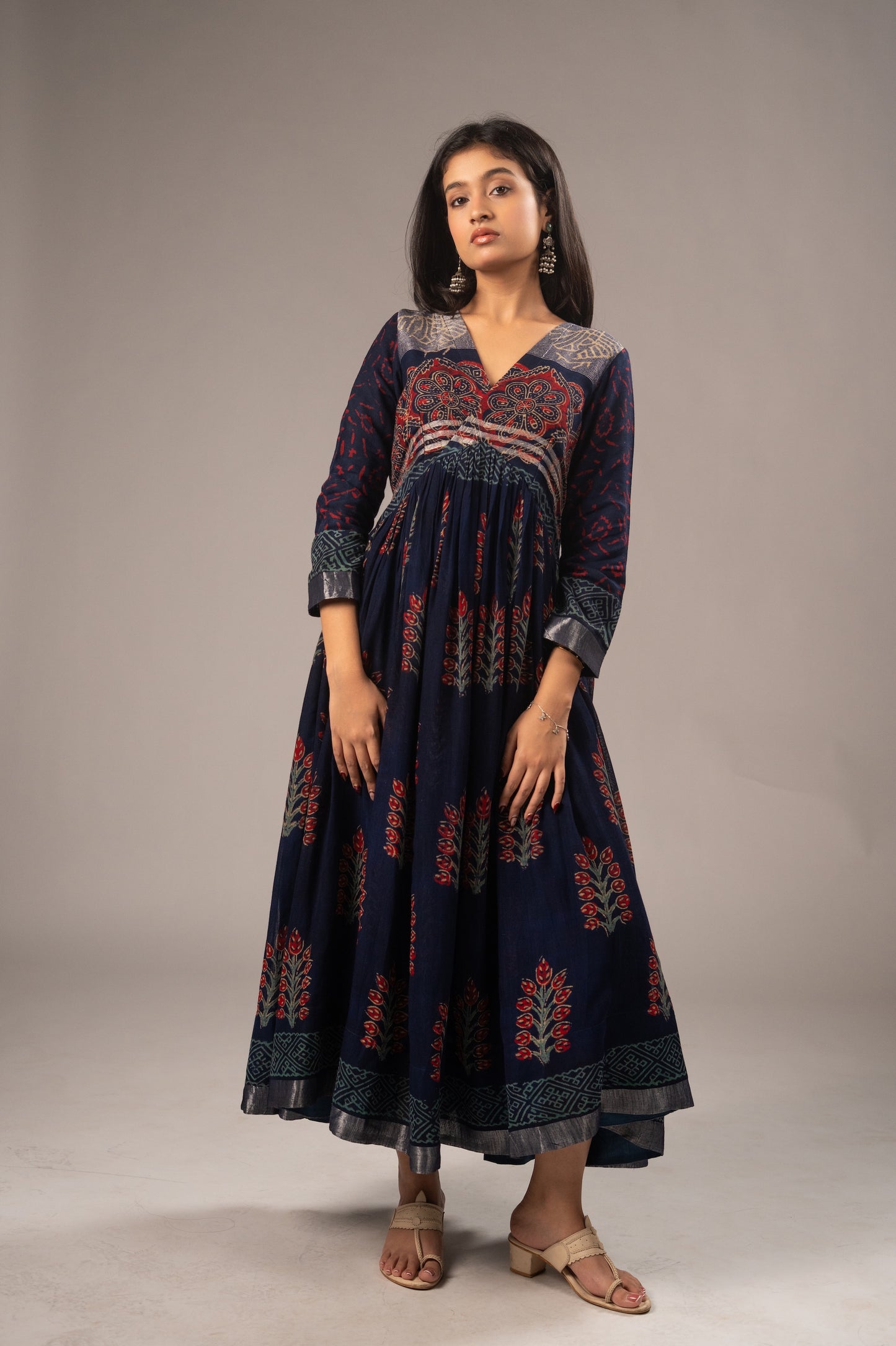 Mallika Neelambara