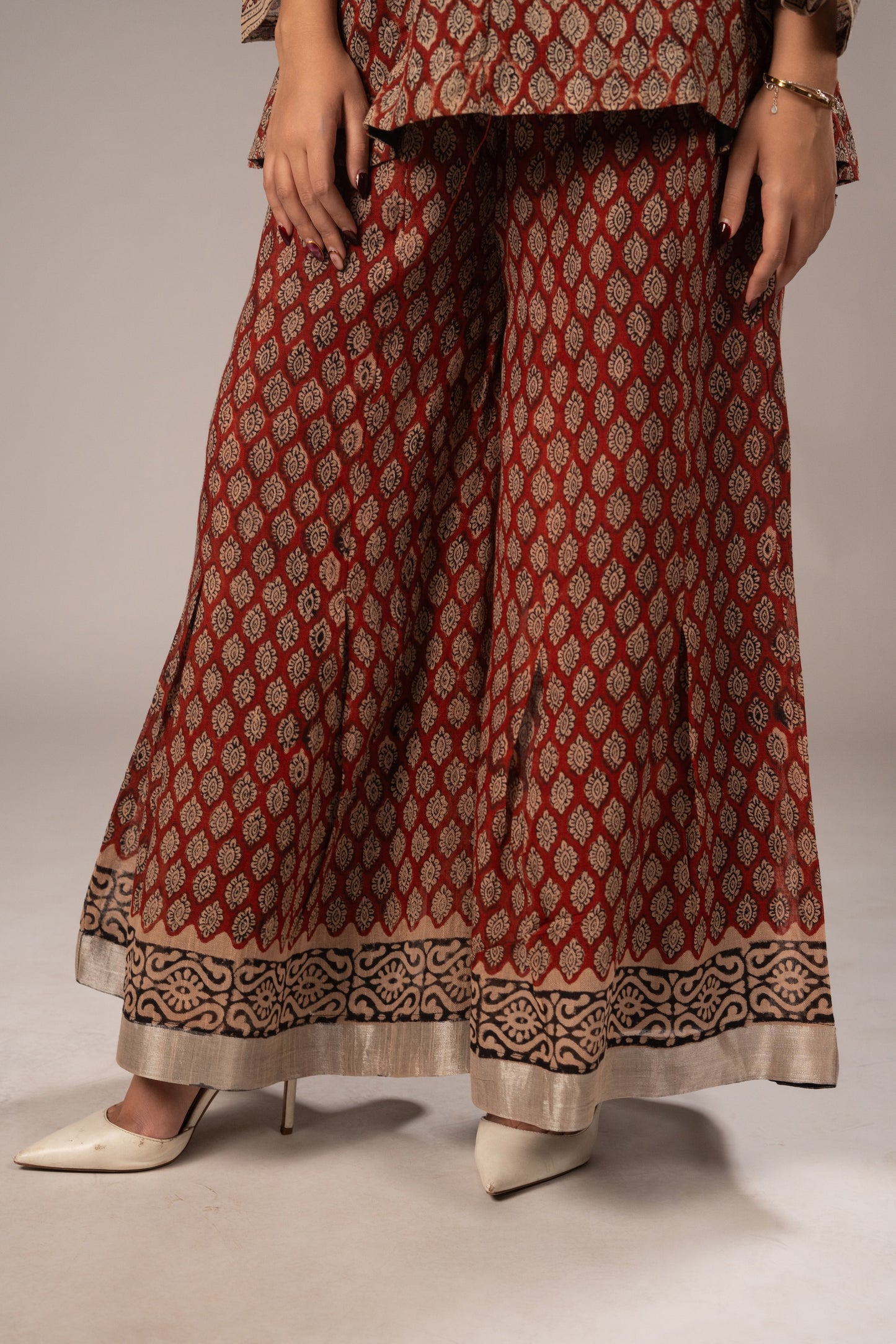 Surkh Ajrakh Kali Set