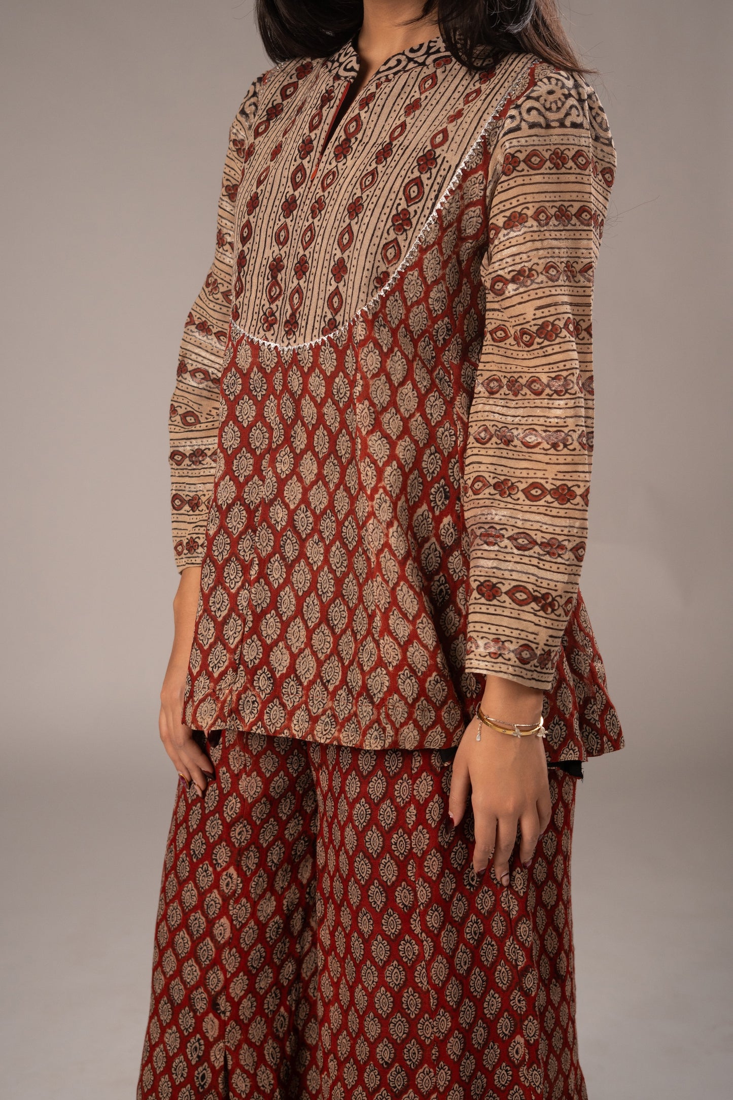 Surkh Ajrakh Kali Set