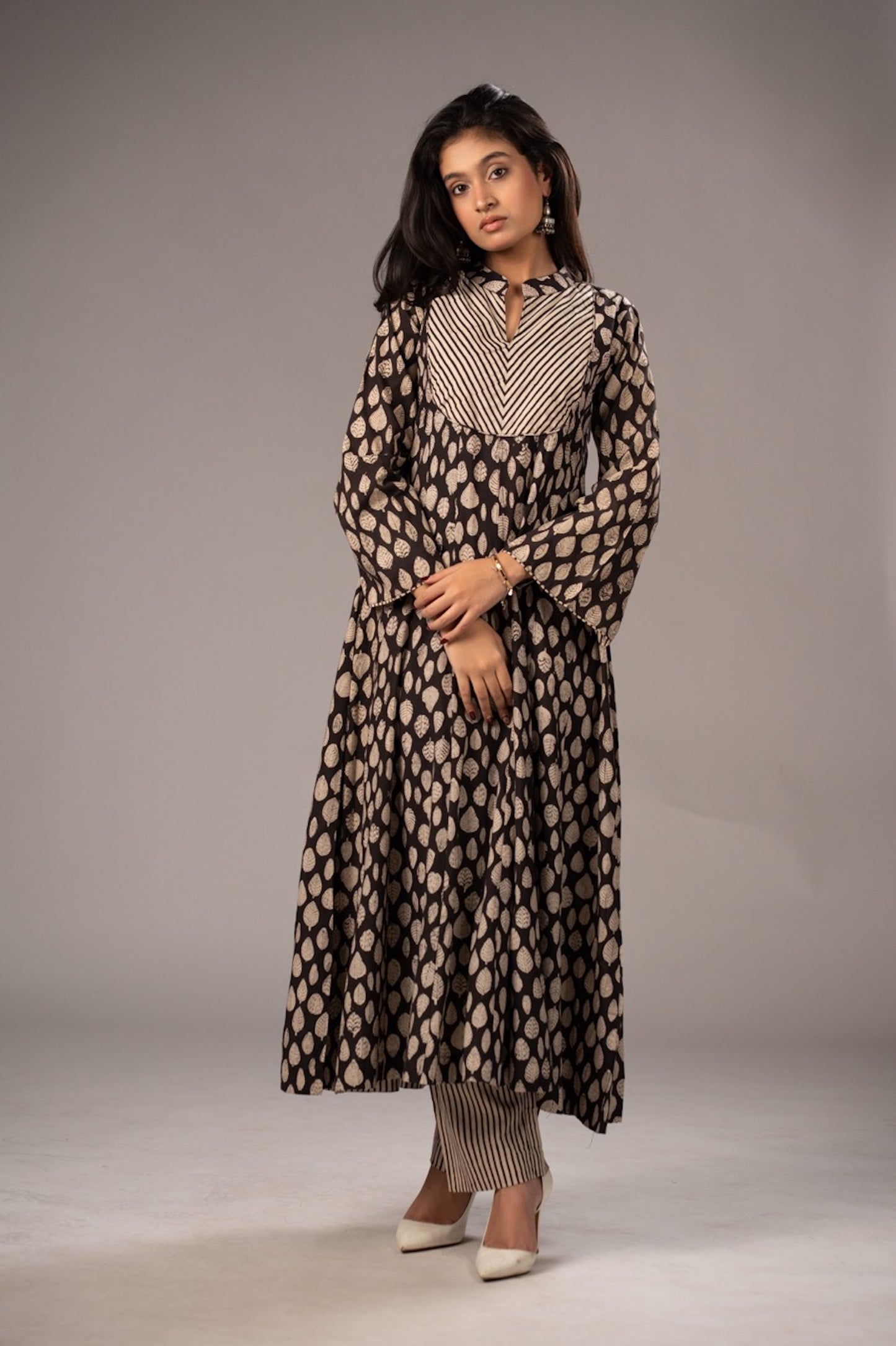 Reva Noir Modal Set – Cotton Roots