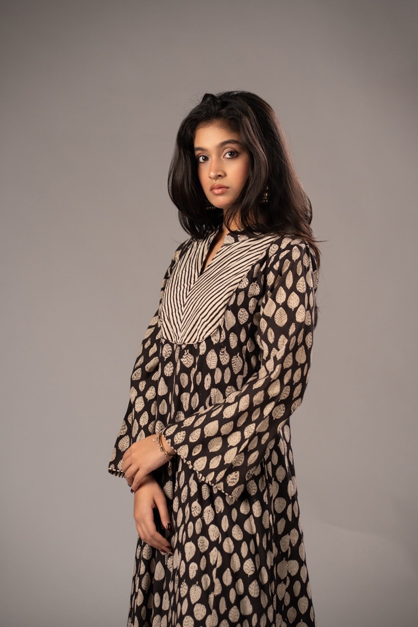 Reva Noir Modal Set – Cotton Roots