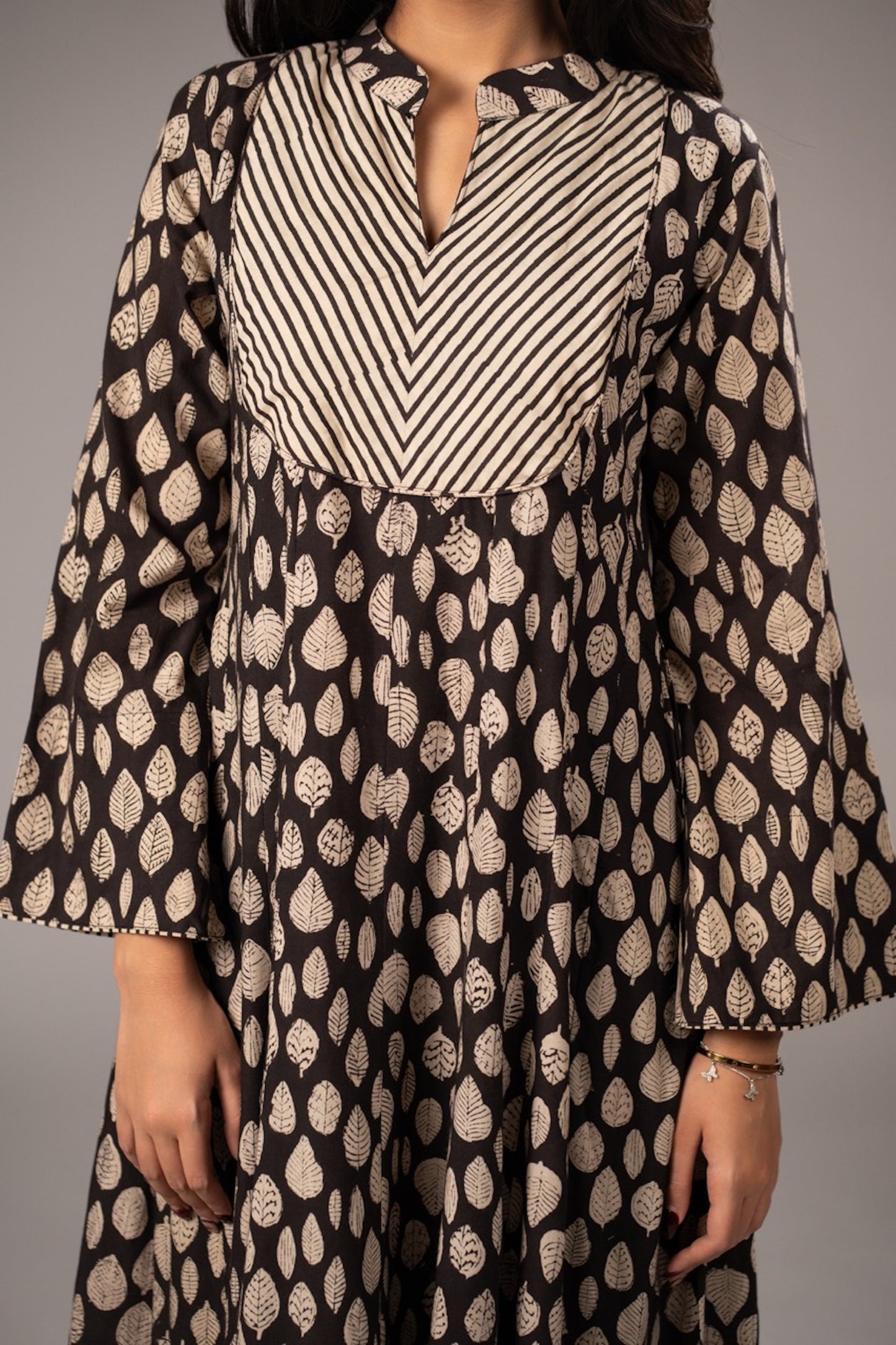 Reva Noir Modal Set – Cotton Roots