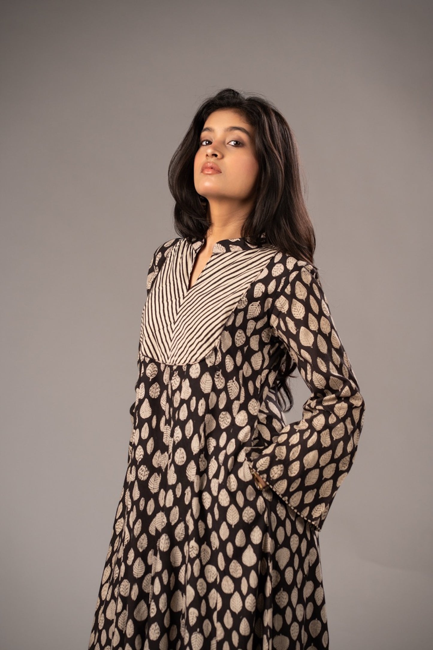 Reva Noir Modal Set – Cotton Roots