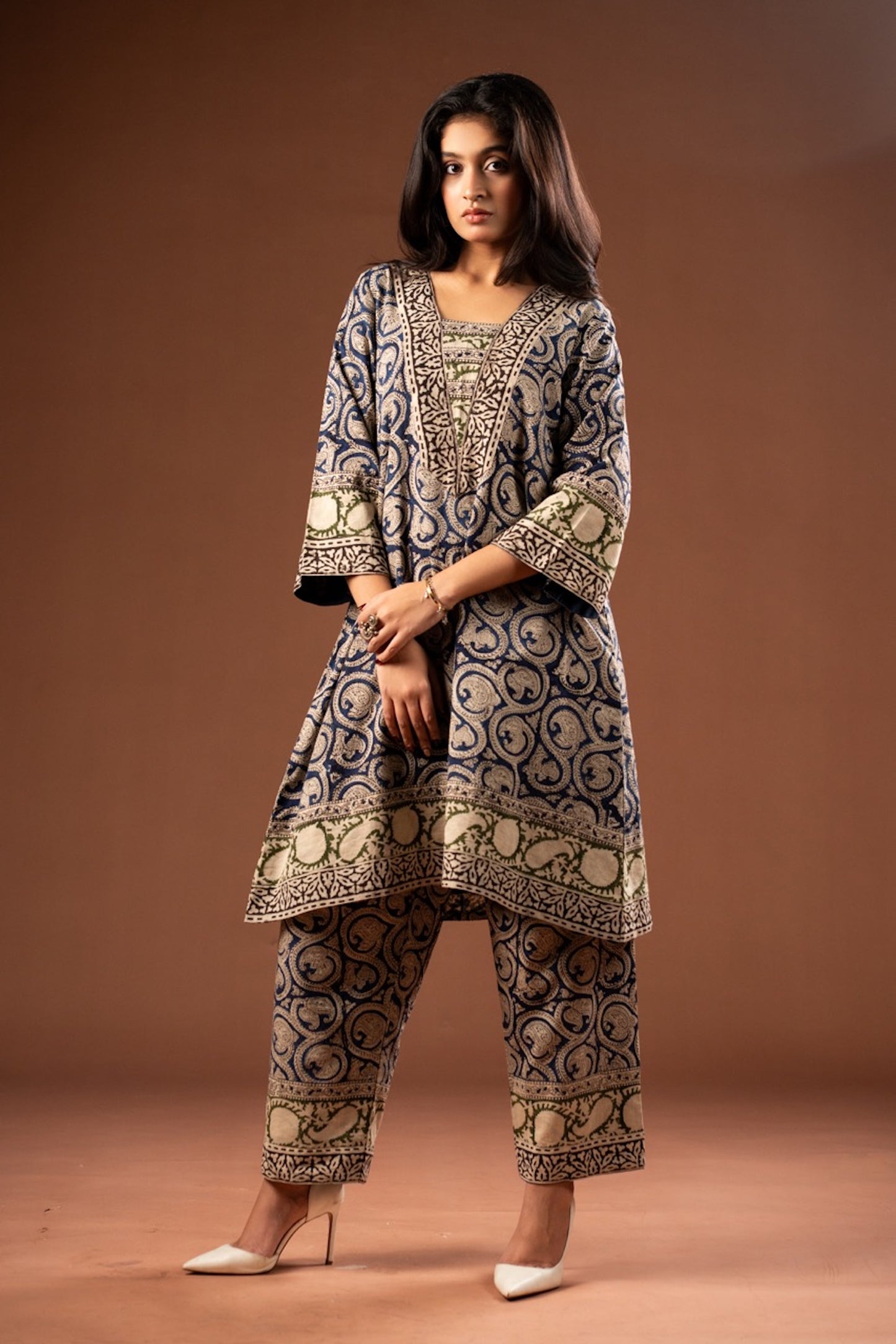 Katha Kalamkari Choga Set – Cotton Roots