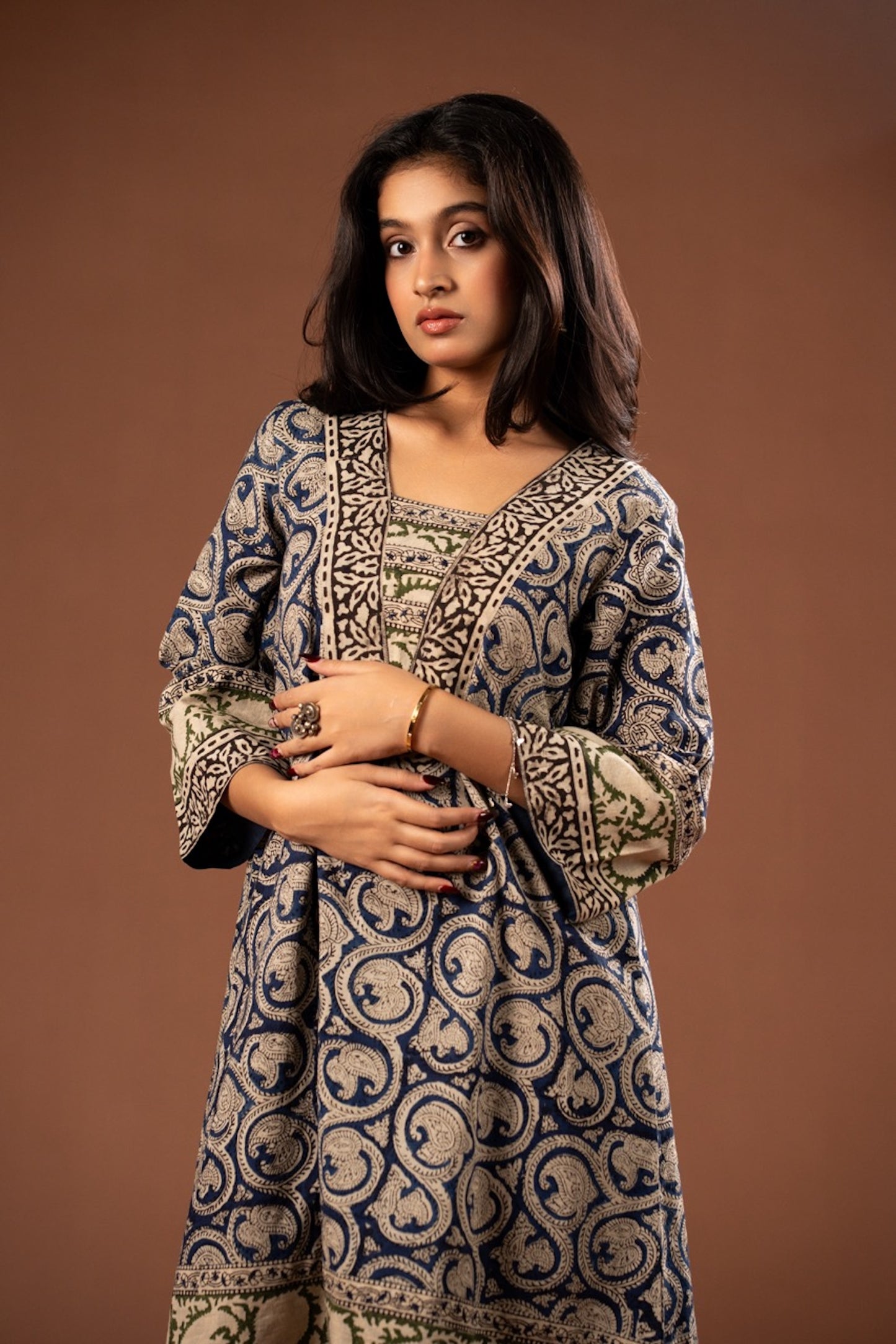 Katha Kalamkari Choga Set – Cotton Roots