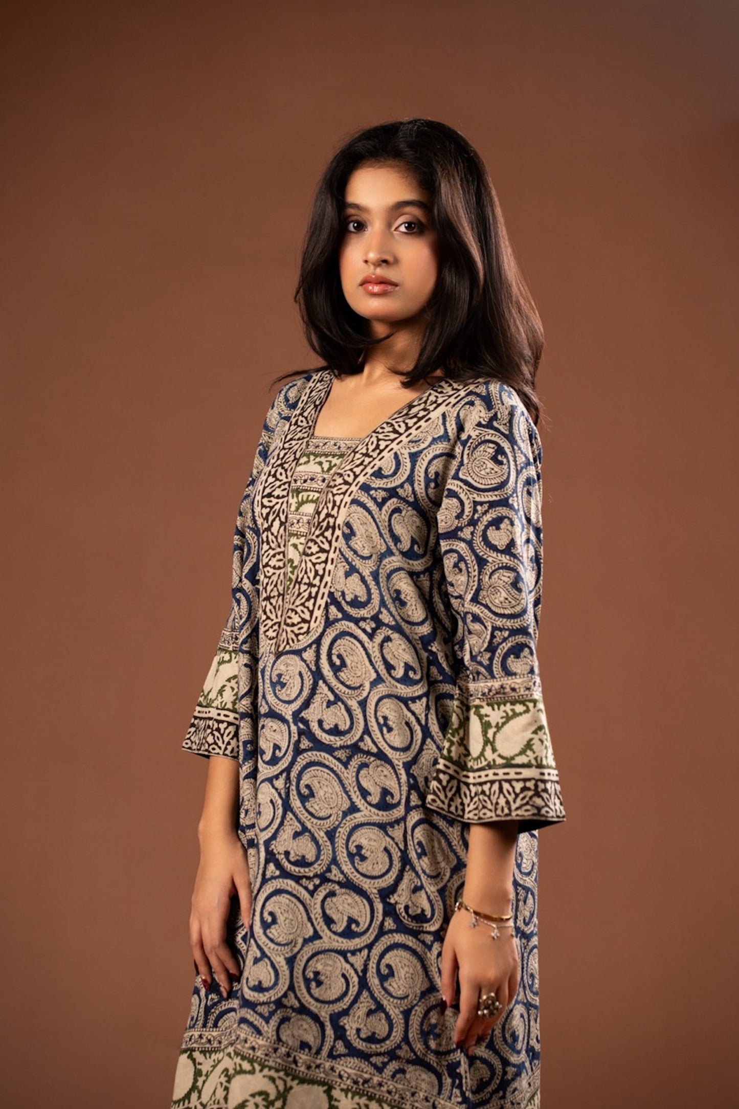Katha Kalamkari Choga Set – Cotton Roots