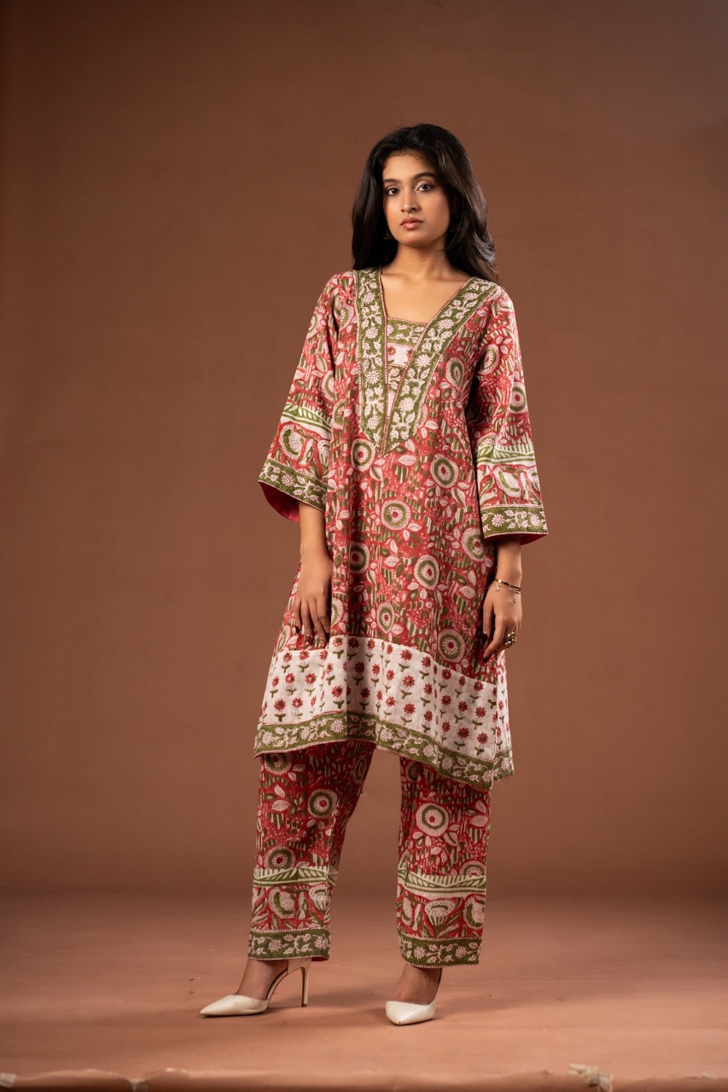 Gulnaar Kalamkari Choga Set – Cotton Roots