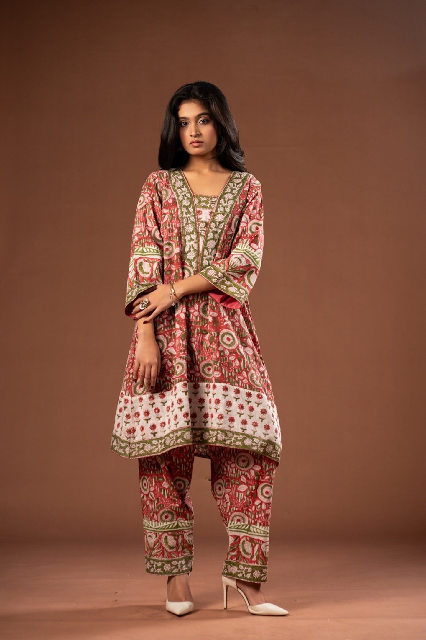 Gulnaar Kalamkari Choga Set – Cotton Roots