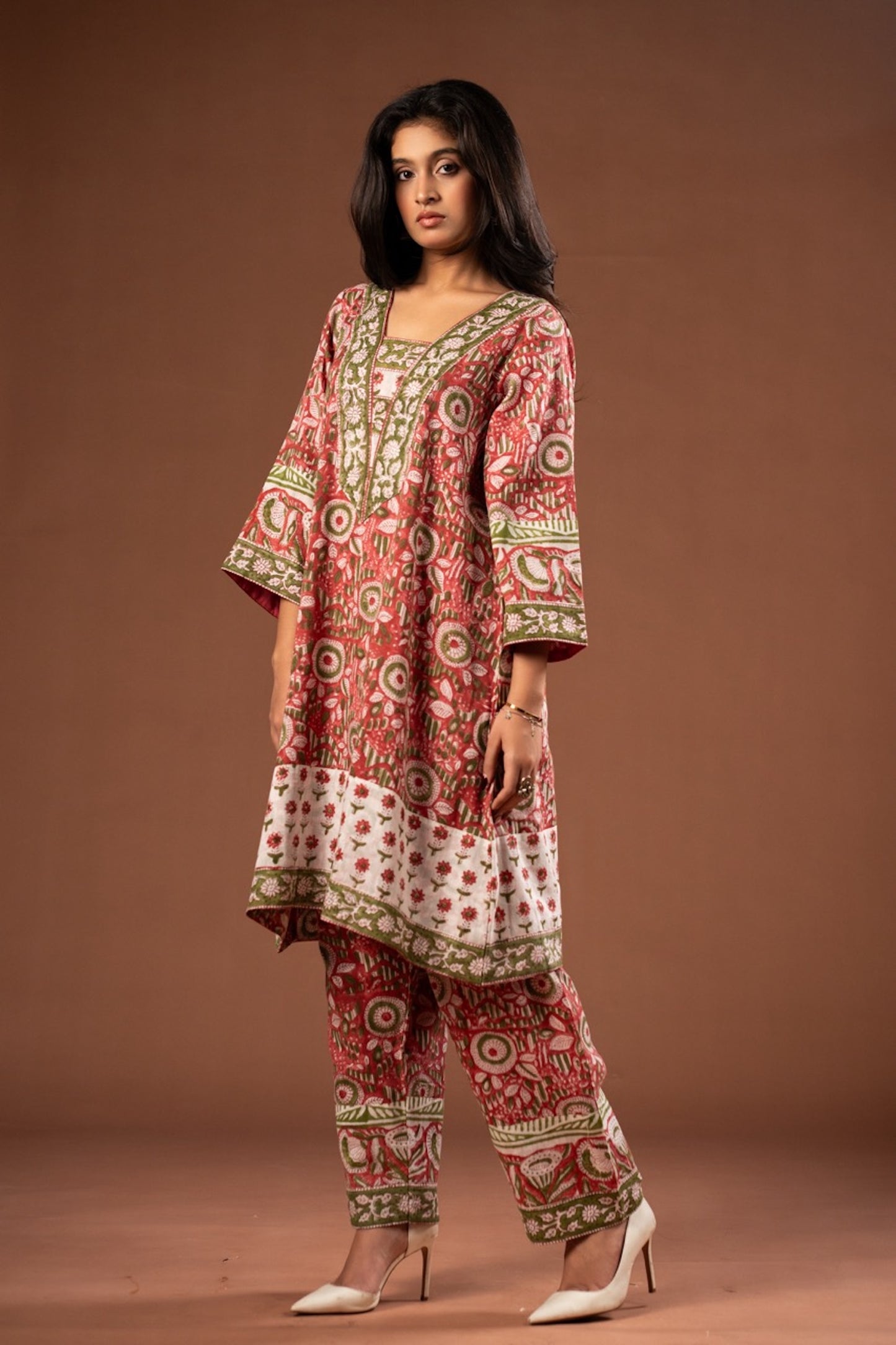 Gulnaar Kalamkari Choga Set – Cotton Roots