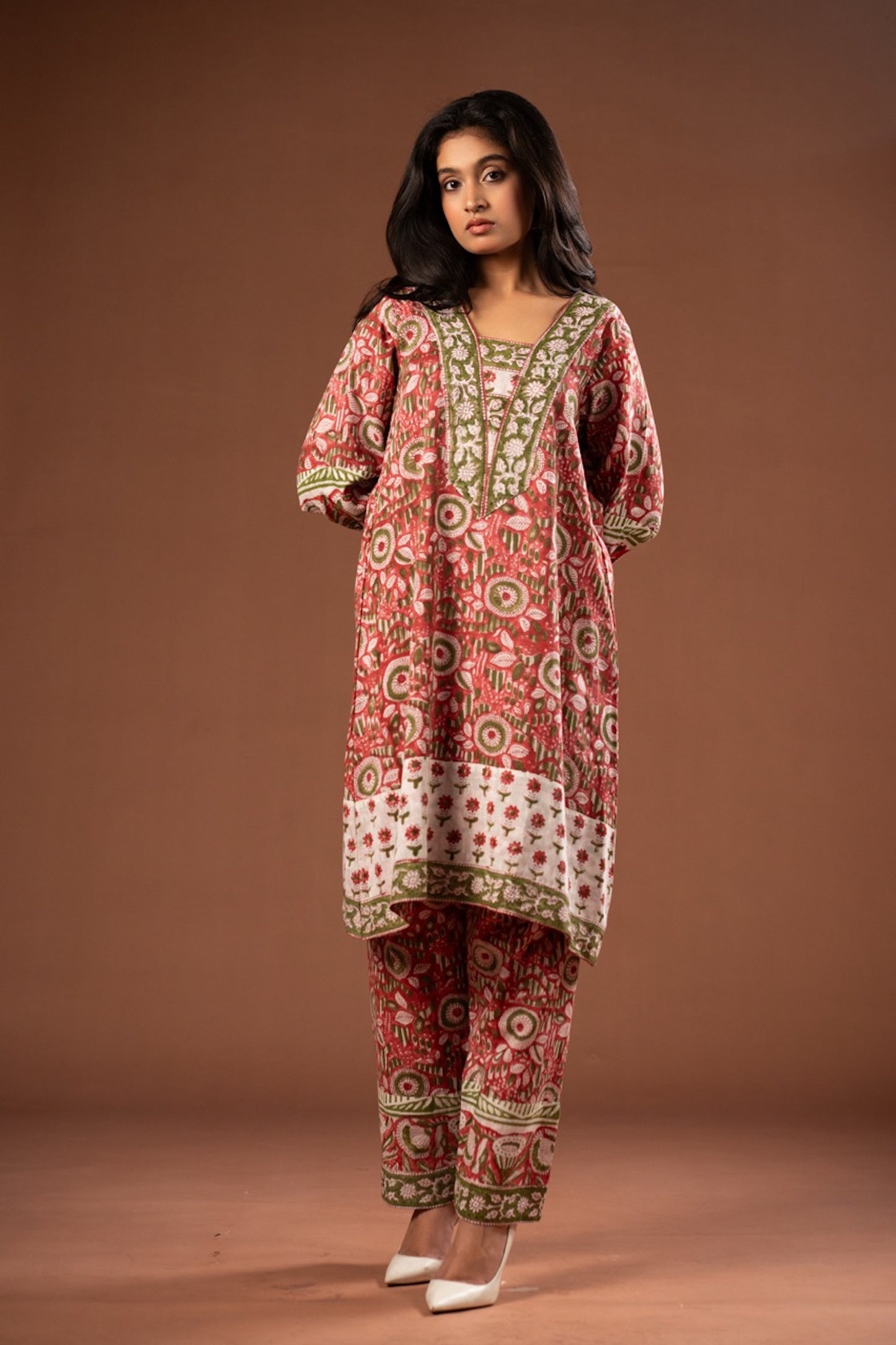 Gulnaar Kalamkari Choga Set – Cotton Roots
