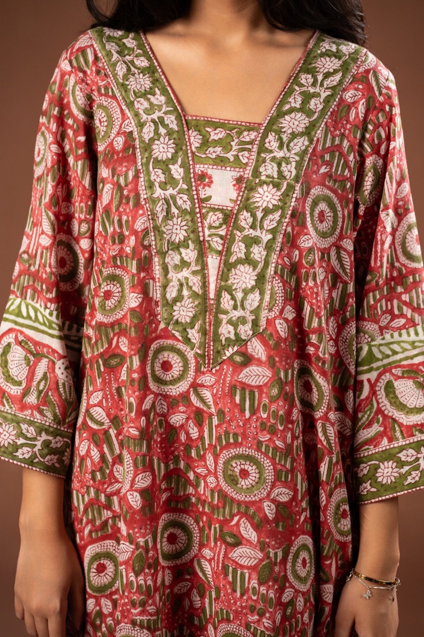 Gulnaar Kalamkari Choga Set – Cotton Roots