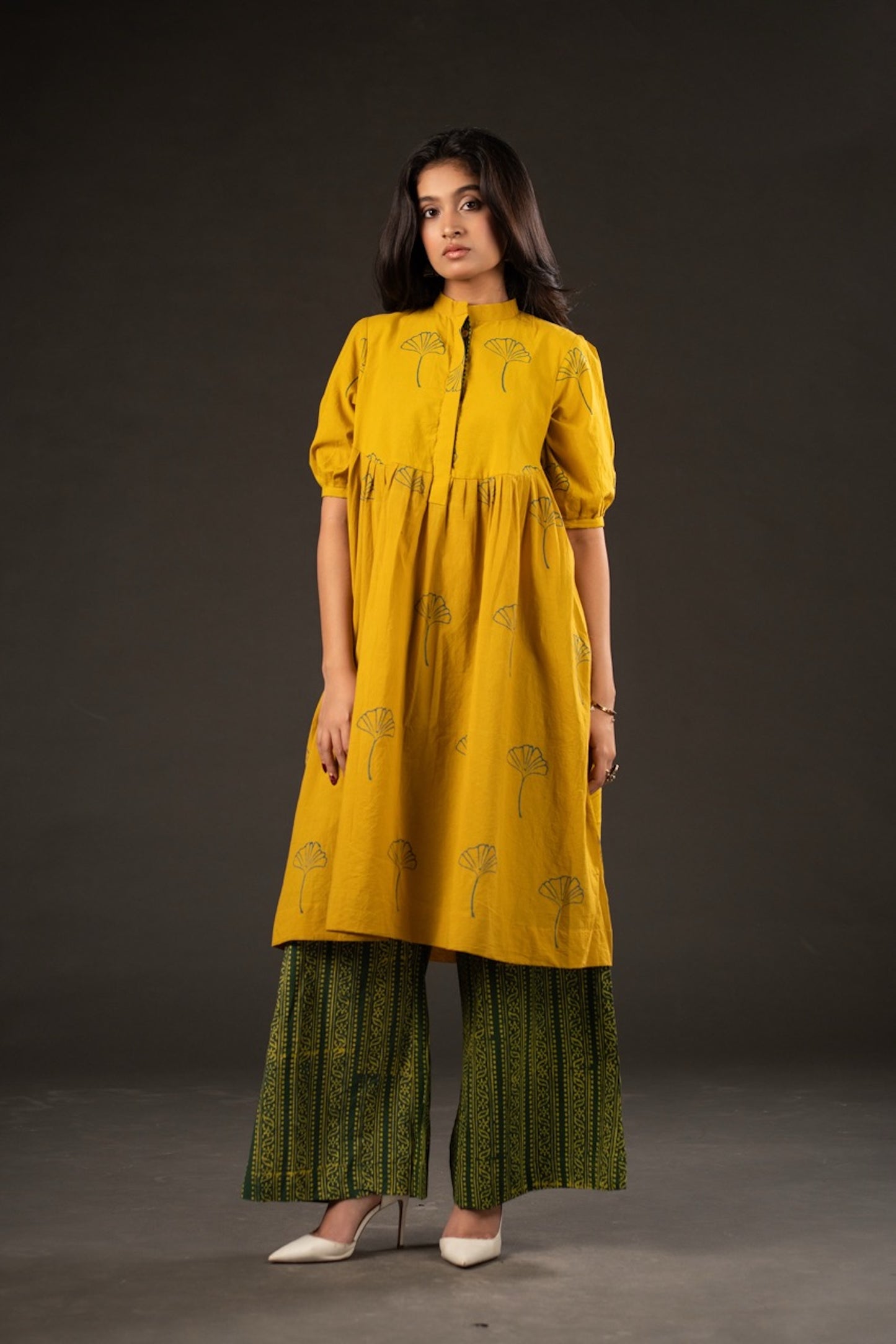Hari Rangrez Kutch Set – Cotton Roots
