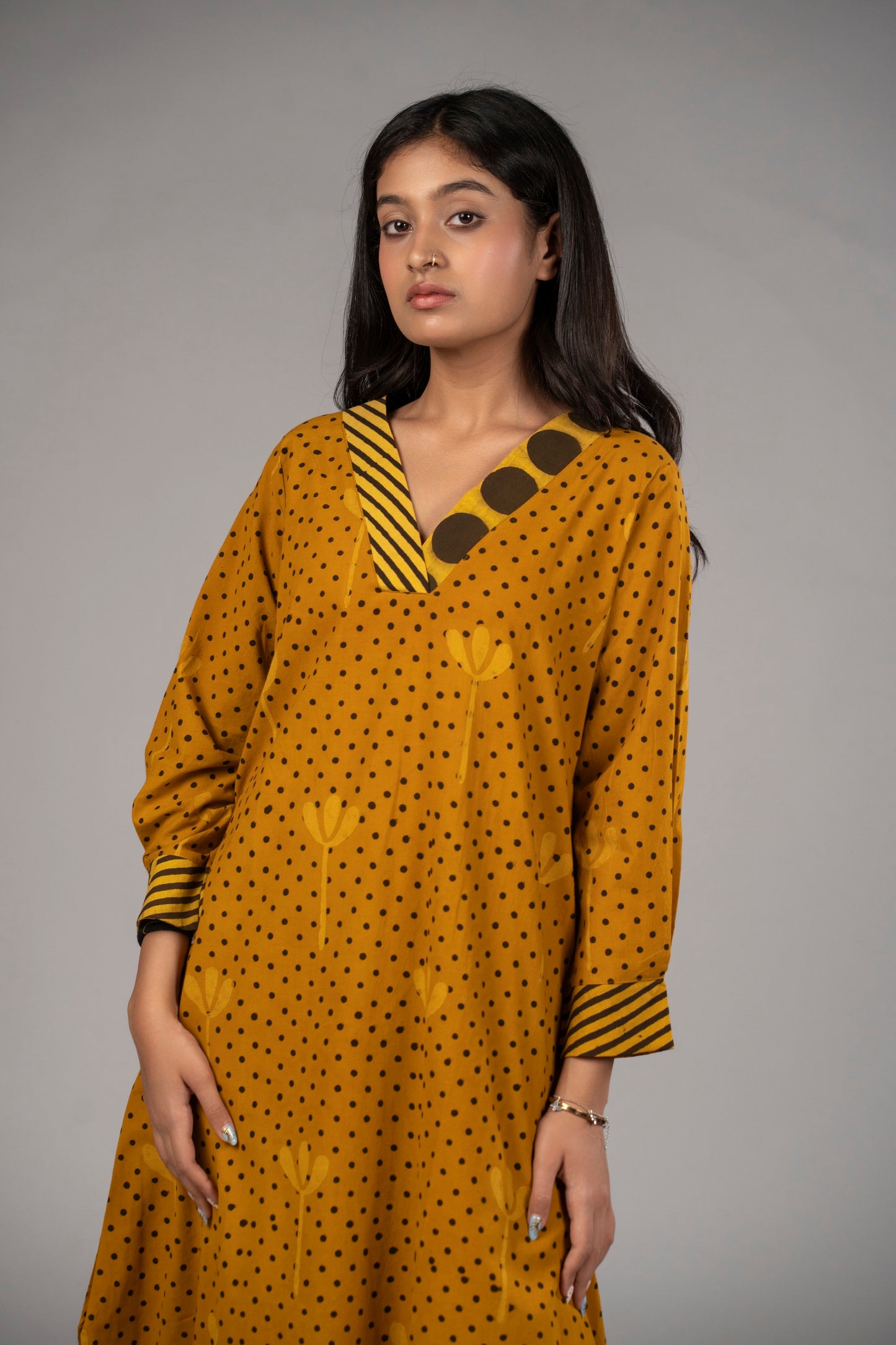 Peeli Dhoop Pant Kurta Set