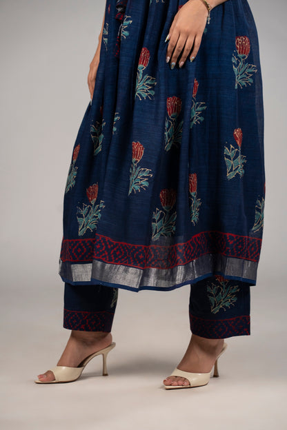 Neel Aaina Kurta Set