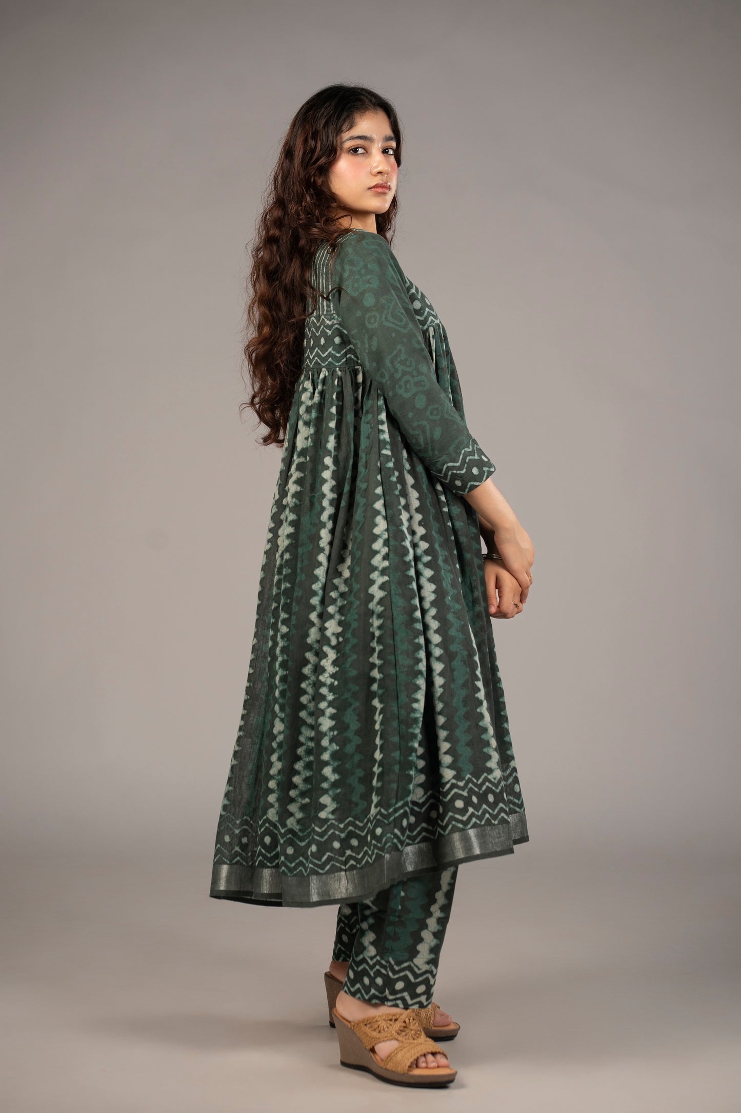 Zamrud Kediya Kurta Set