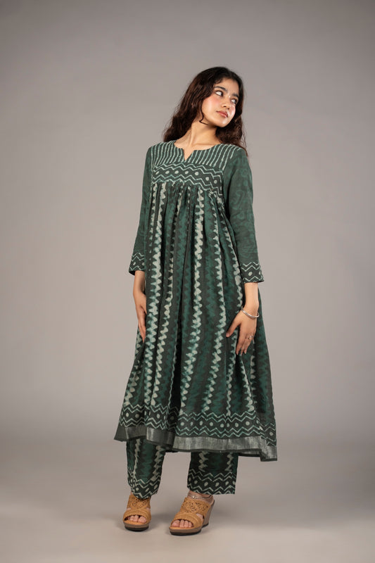 Zamrud Kediya Kurta Set