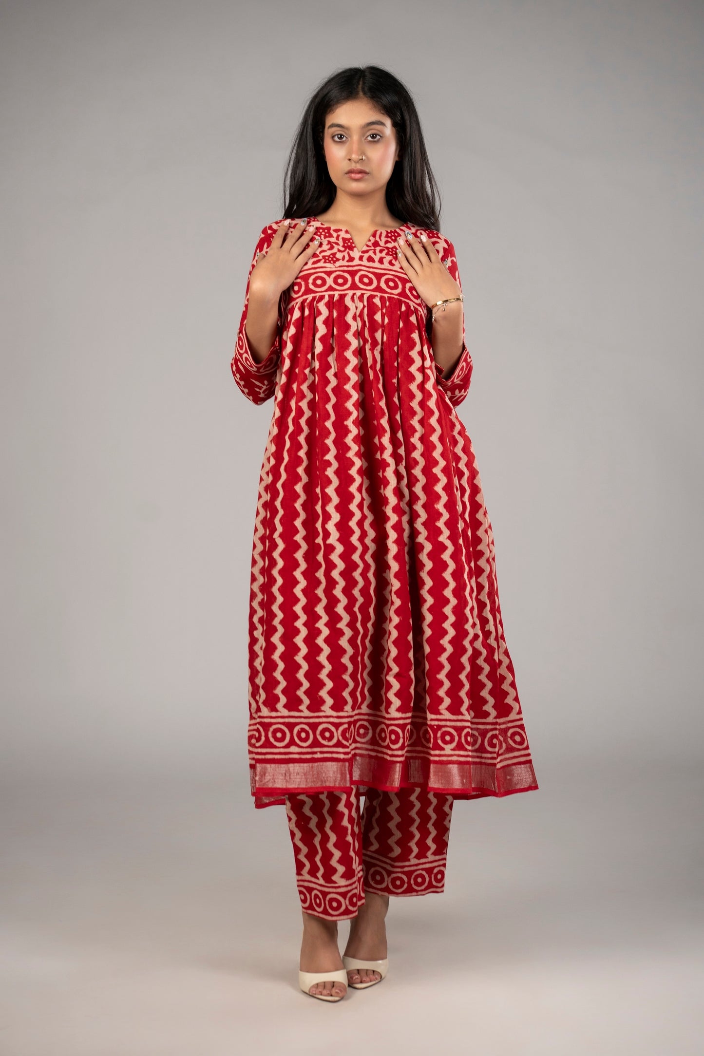 Laal Riwaayat Kediya Set