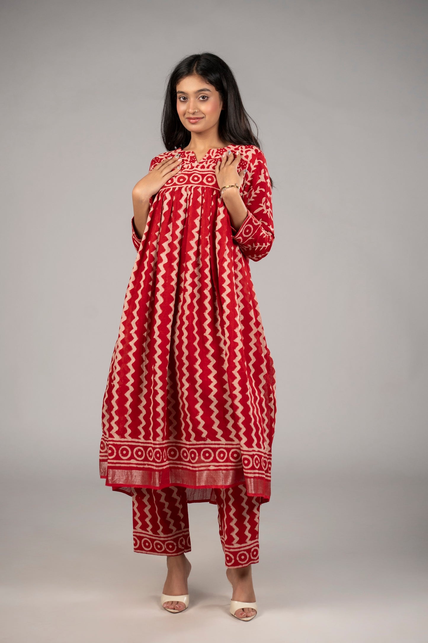 Laal Riwaayat Kediya Set
