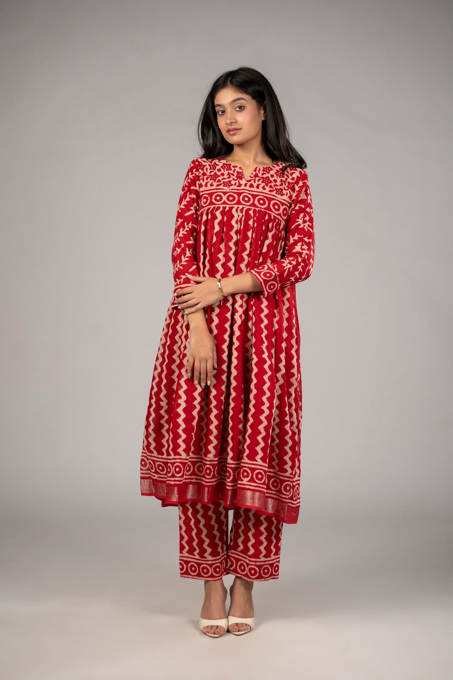 Laal Riwaayat Kediya Set
