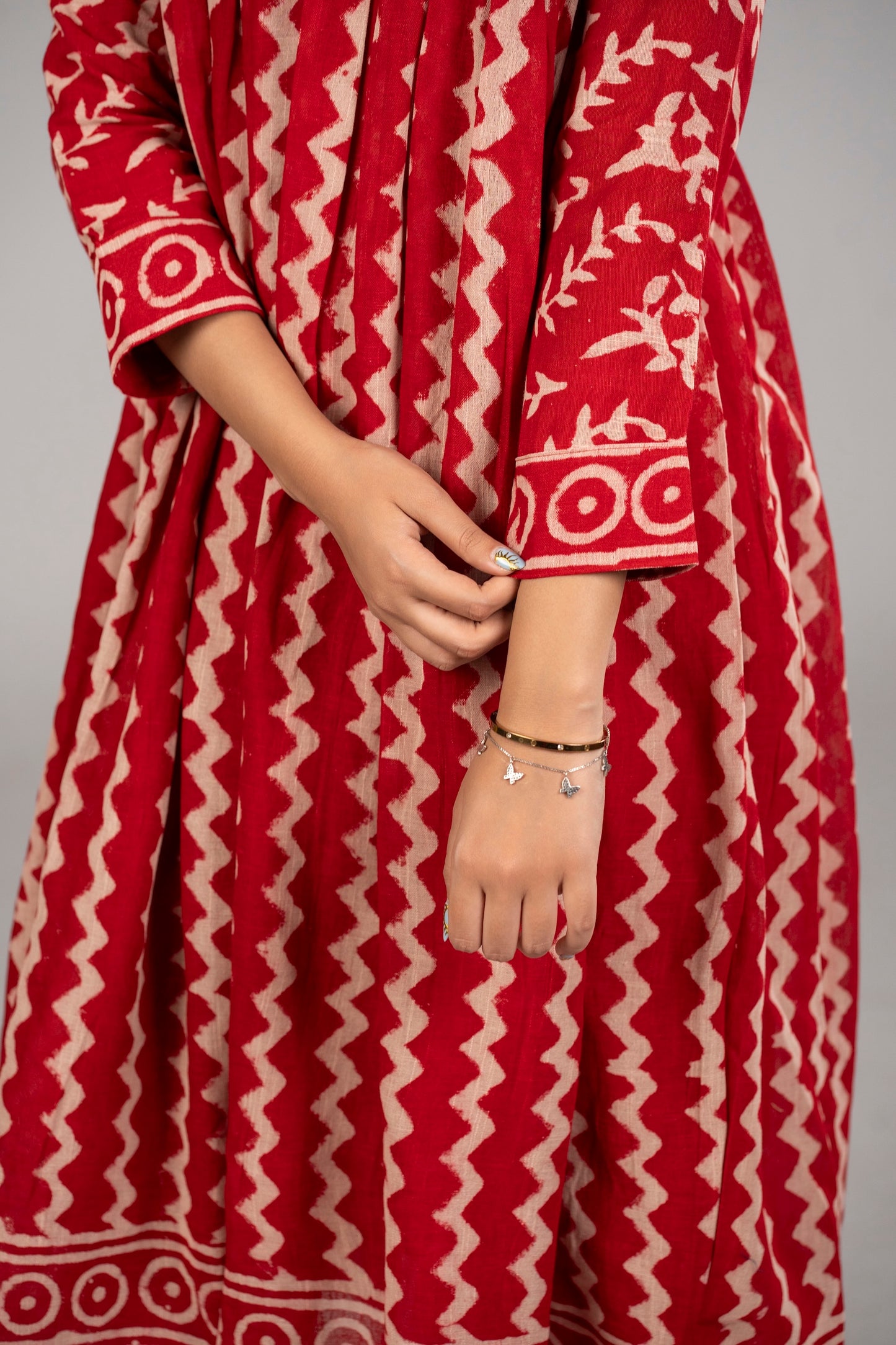 Laal Riwaayat Kediya Set