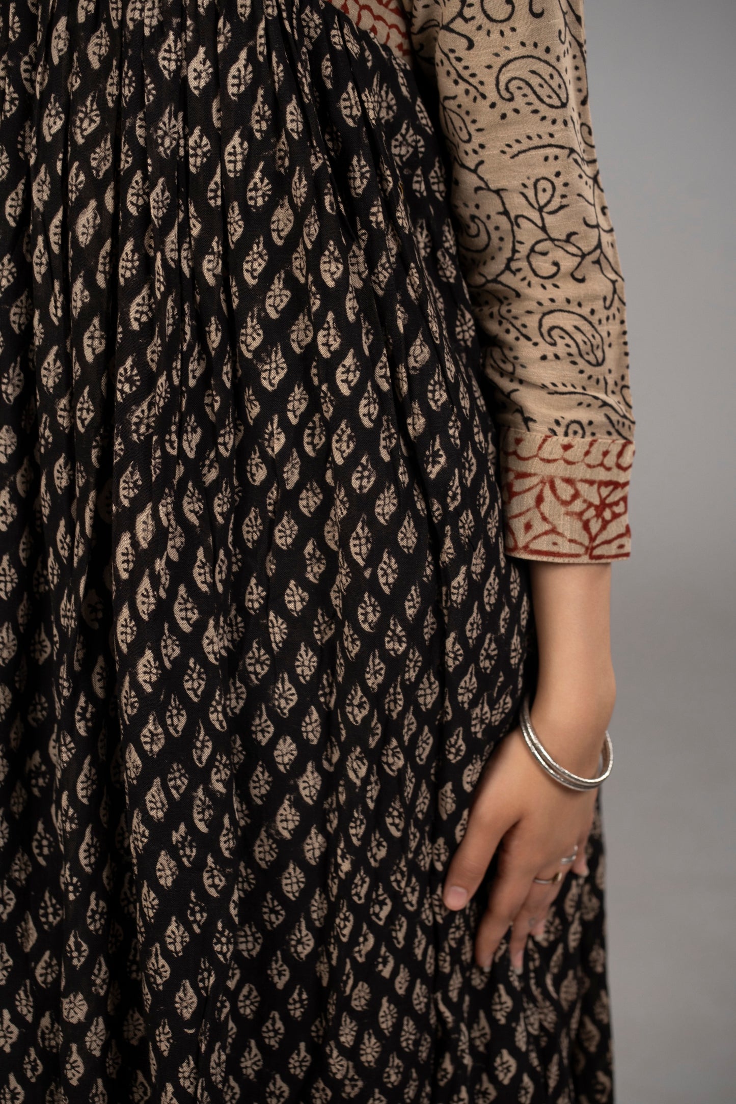 Noir Ajrakh Kediya Set