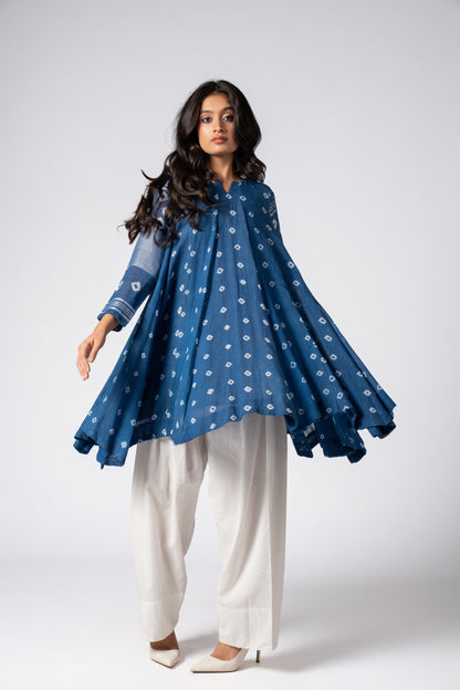 Neelrekha Bandhani Flare Kurta