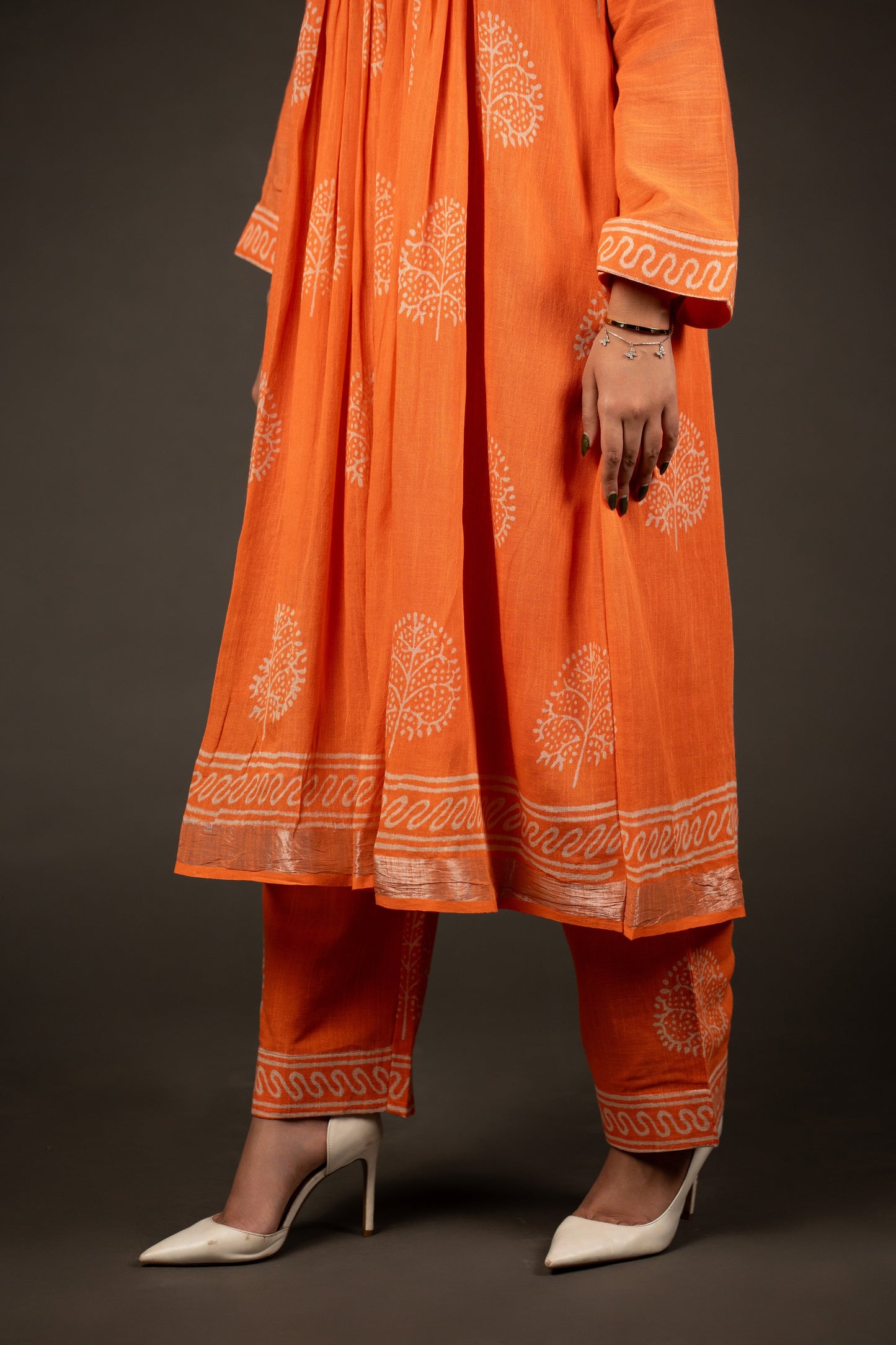 Zevah Sol Pant Kurta Set