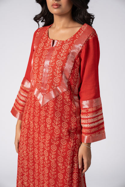 Mehrunnisa Naqsh Surkh